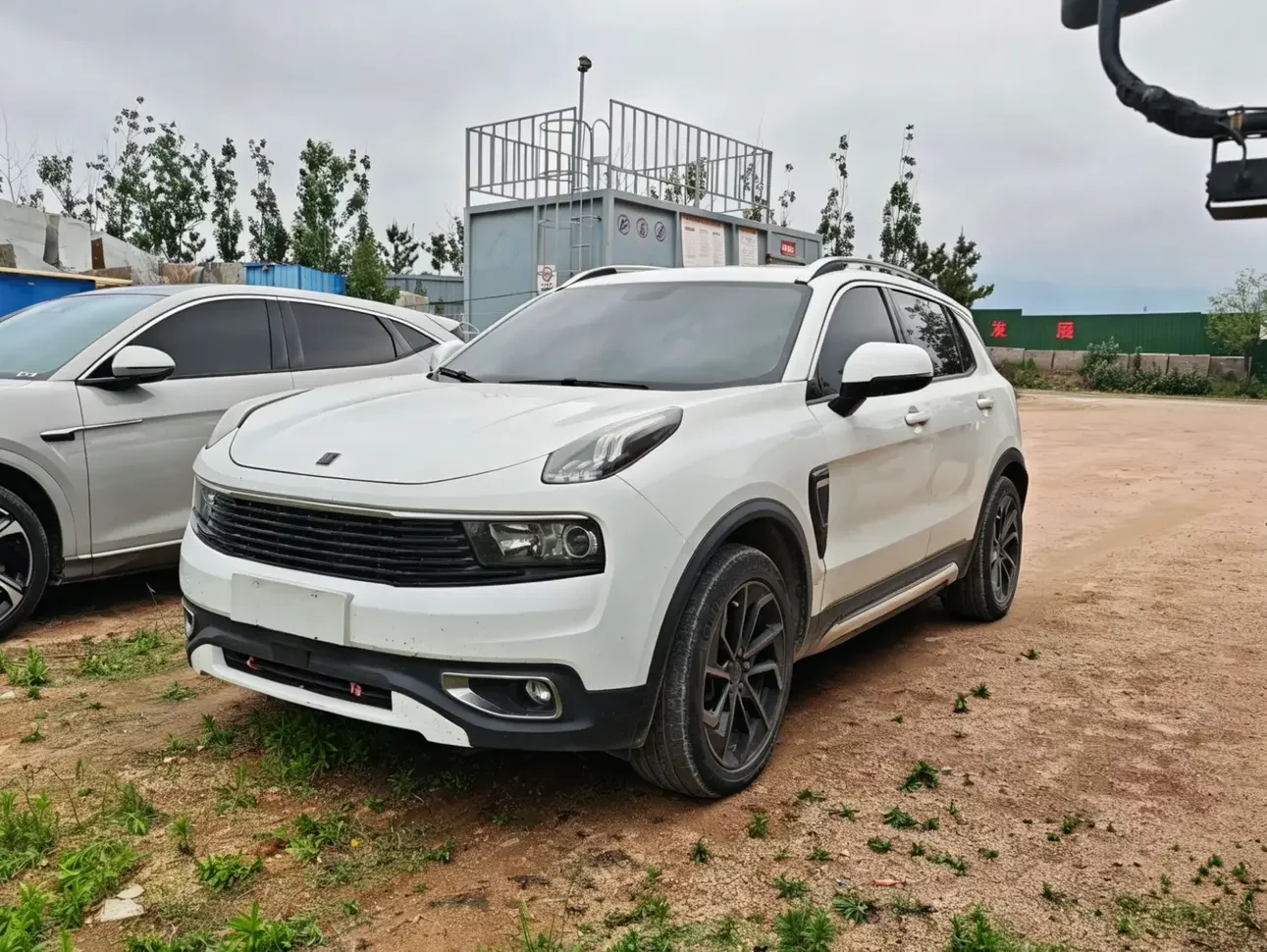 Lynk & Co 01