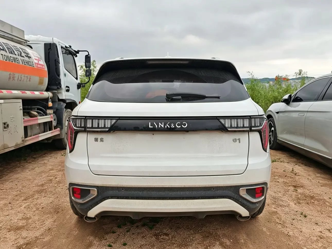 Lynk & Co 01