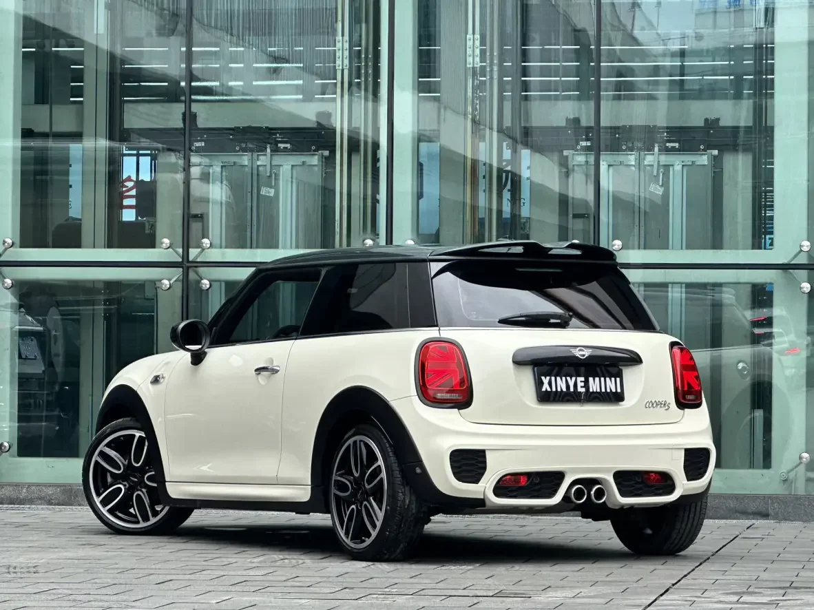 MINI 