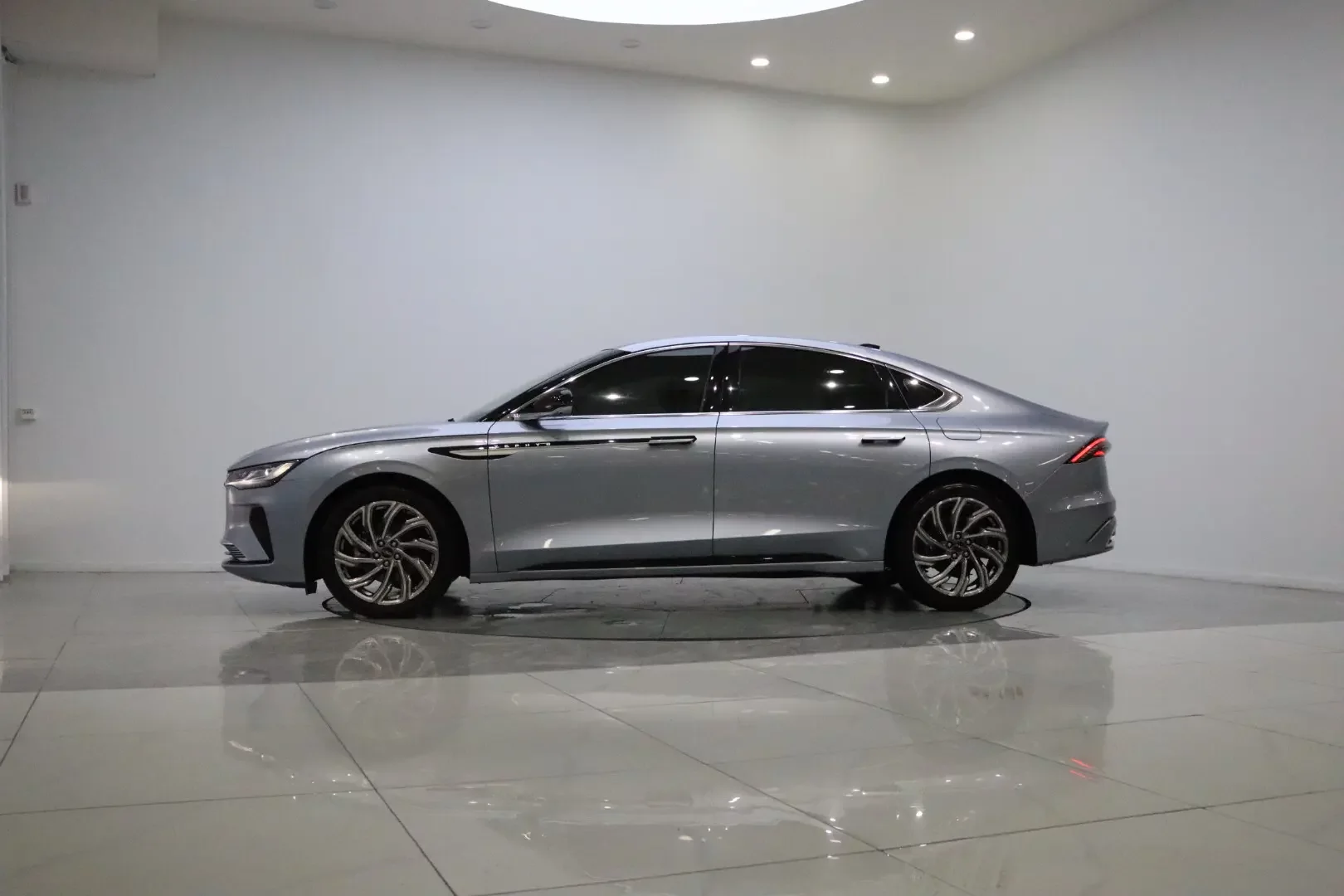 Lincoln Z