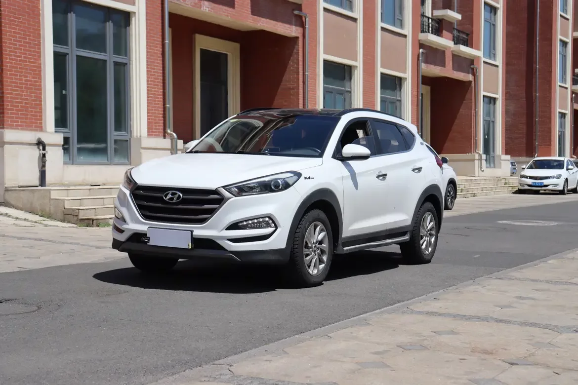 Hyundai Tucson L