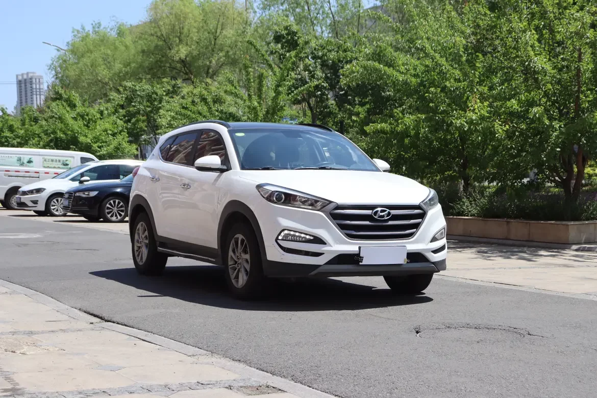 Hyundai Tucson L