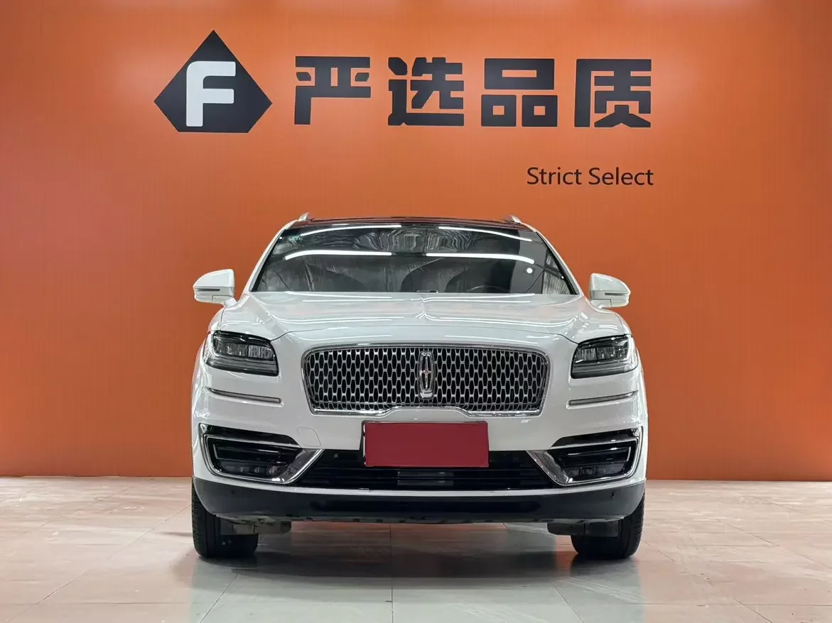 Lincoln Voyager