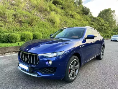 Maserati Levante, 2017 — купить с доставкой из Китая
