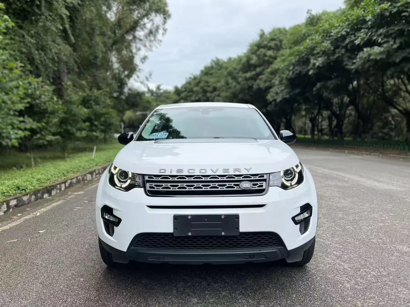 Land Rover Discover the magic