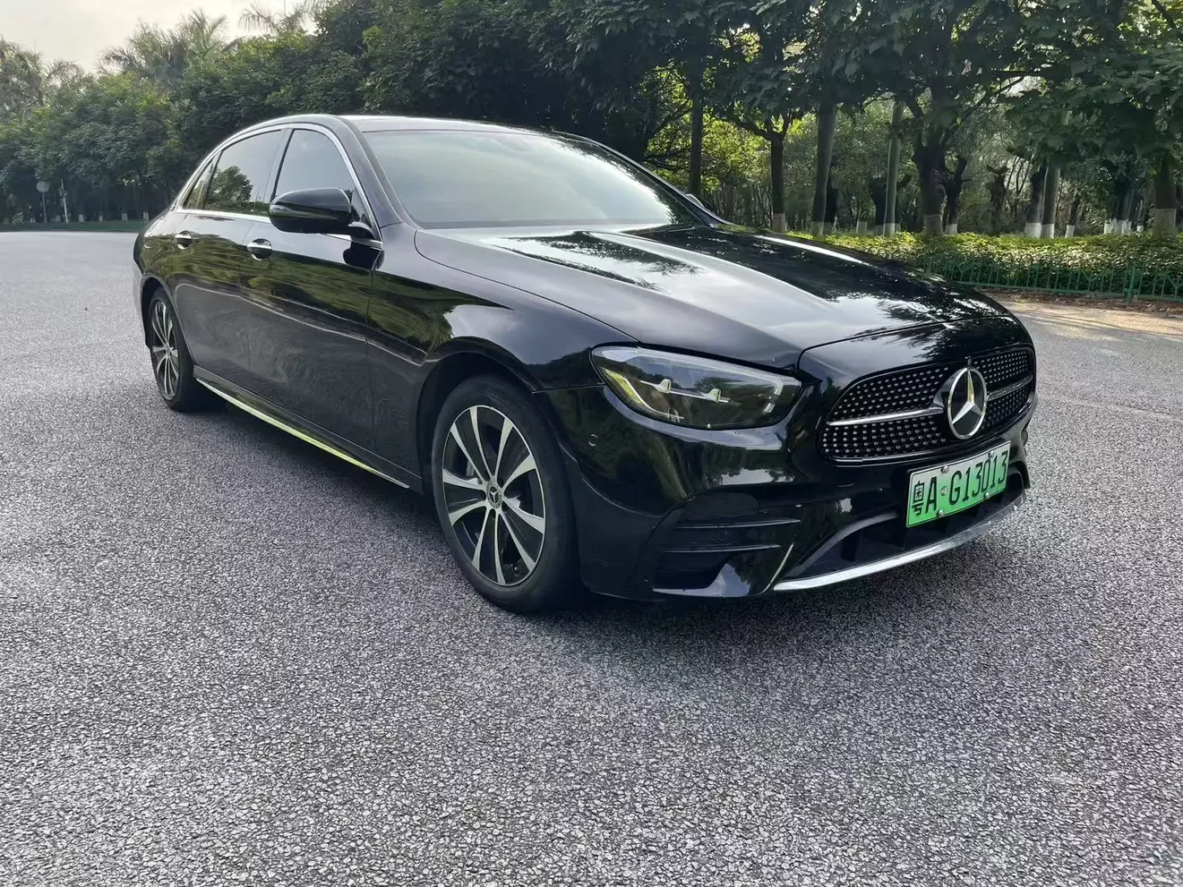 Mercedes-Benz E-Class PHEV