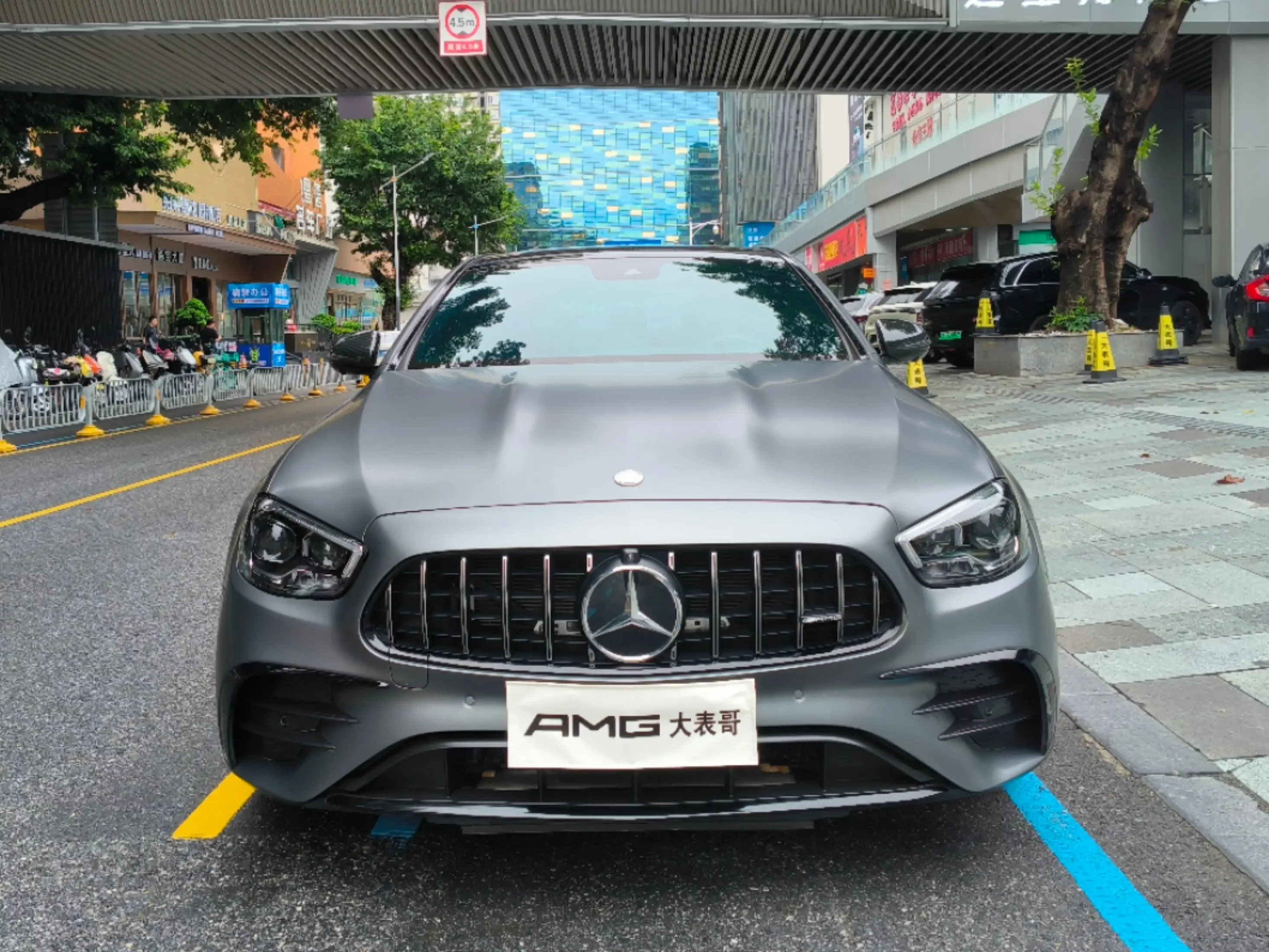 Mercedes-Benz E-Class AMG