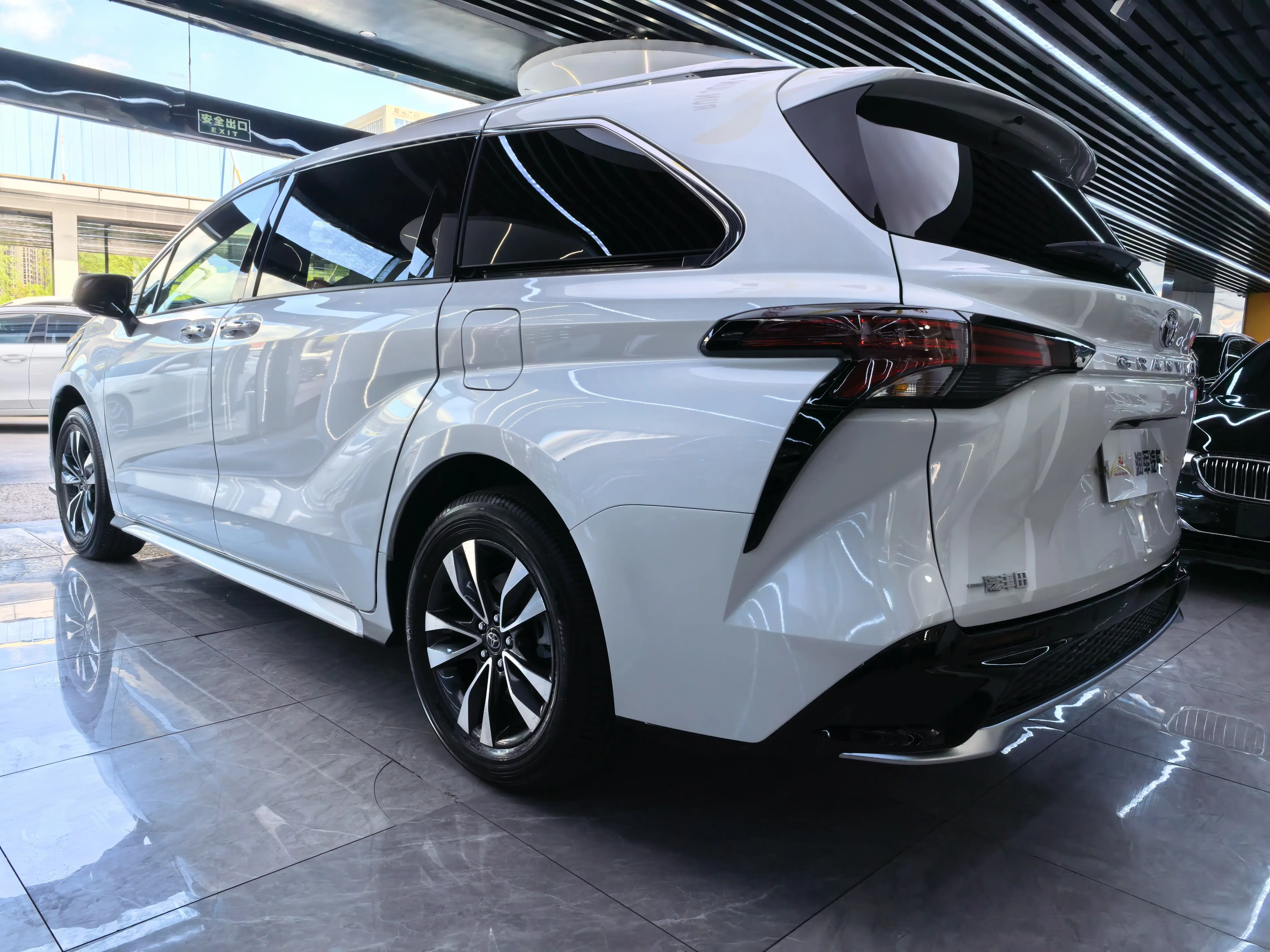 Toyota Granvia