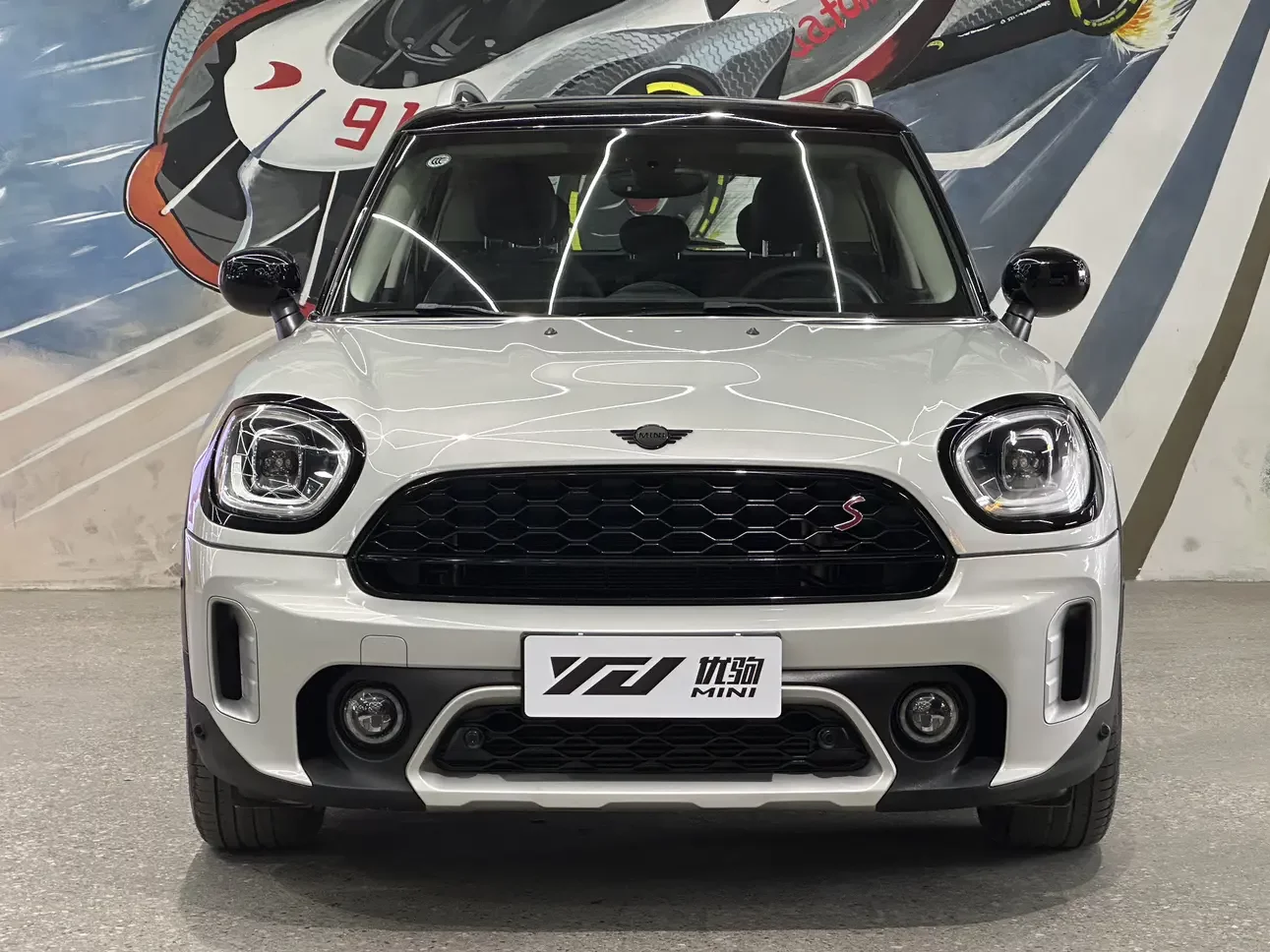 MINI COUNTRYMAN