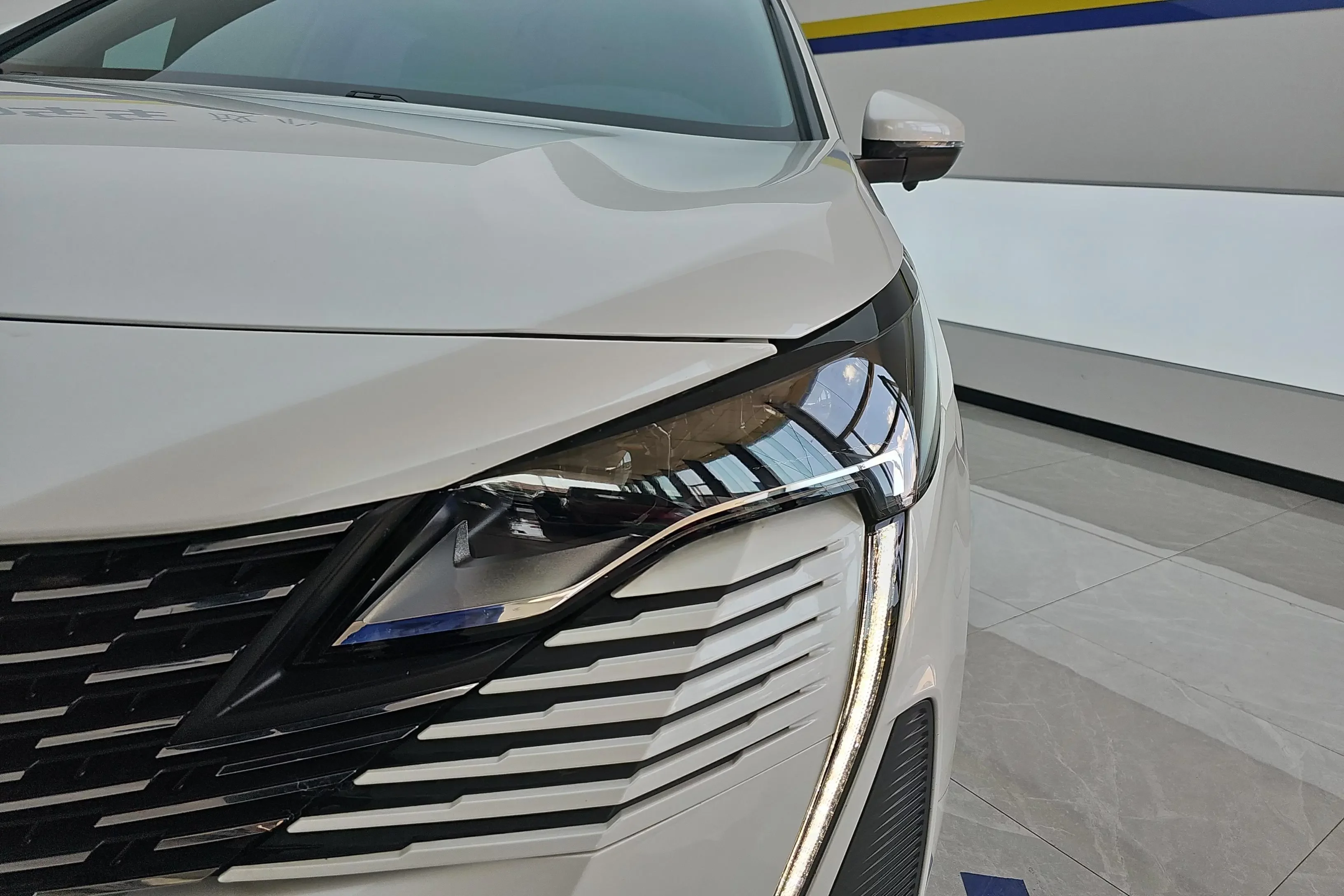 Peugeot 4008