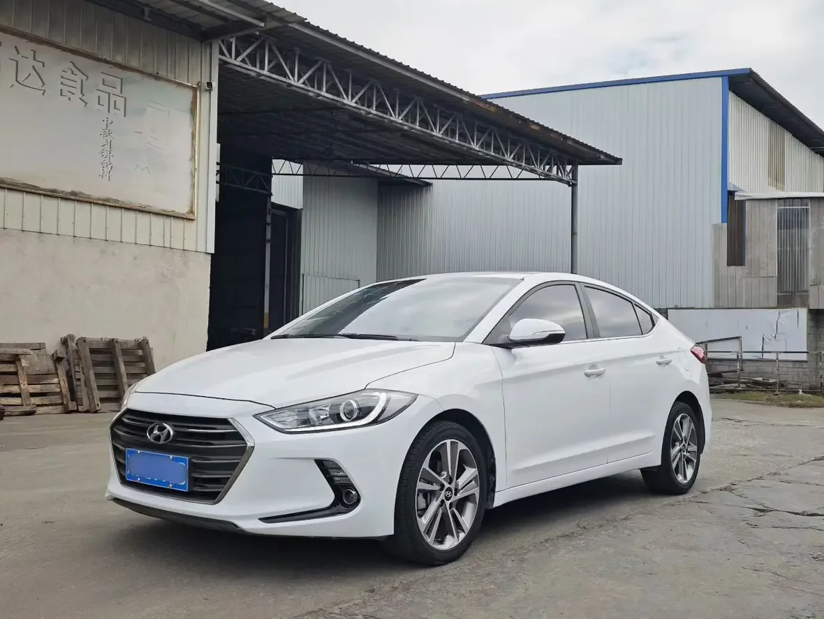 Hyundai lead