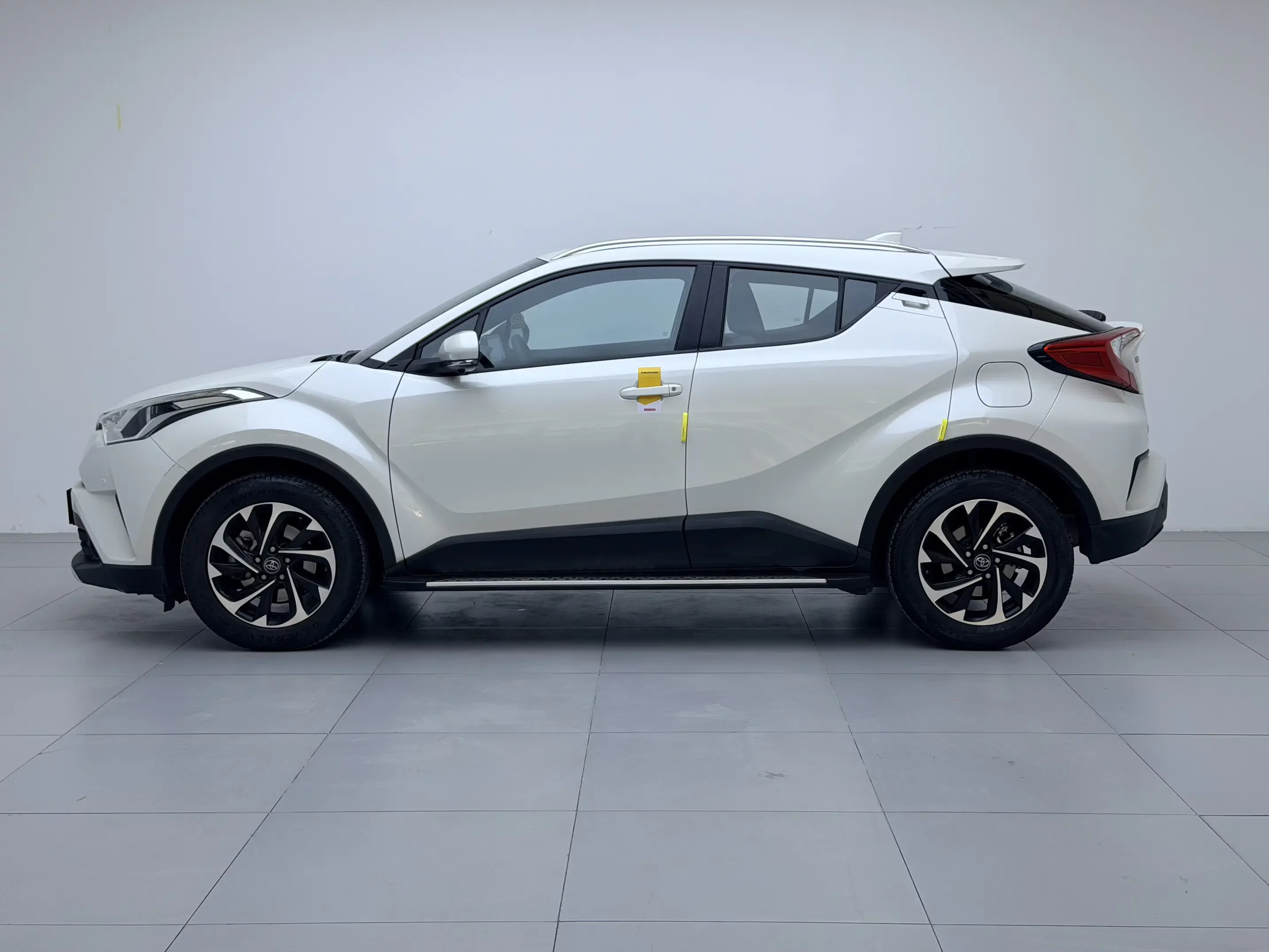 Toyota C-HR Hybrid