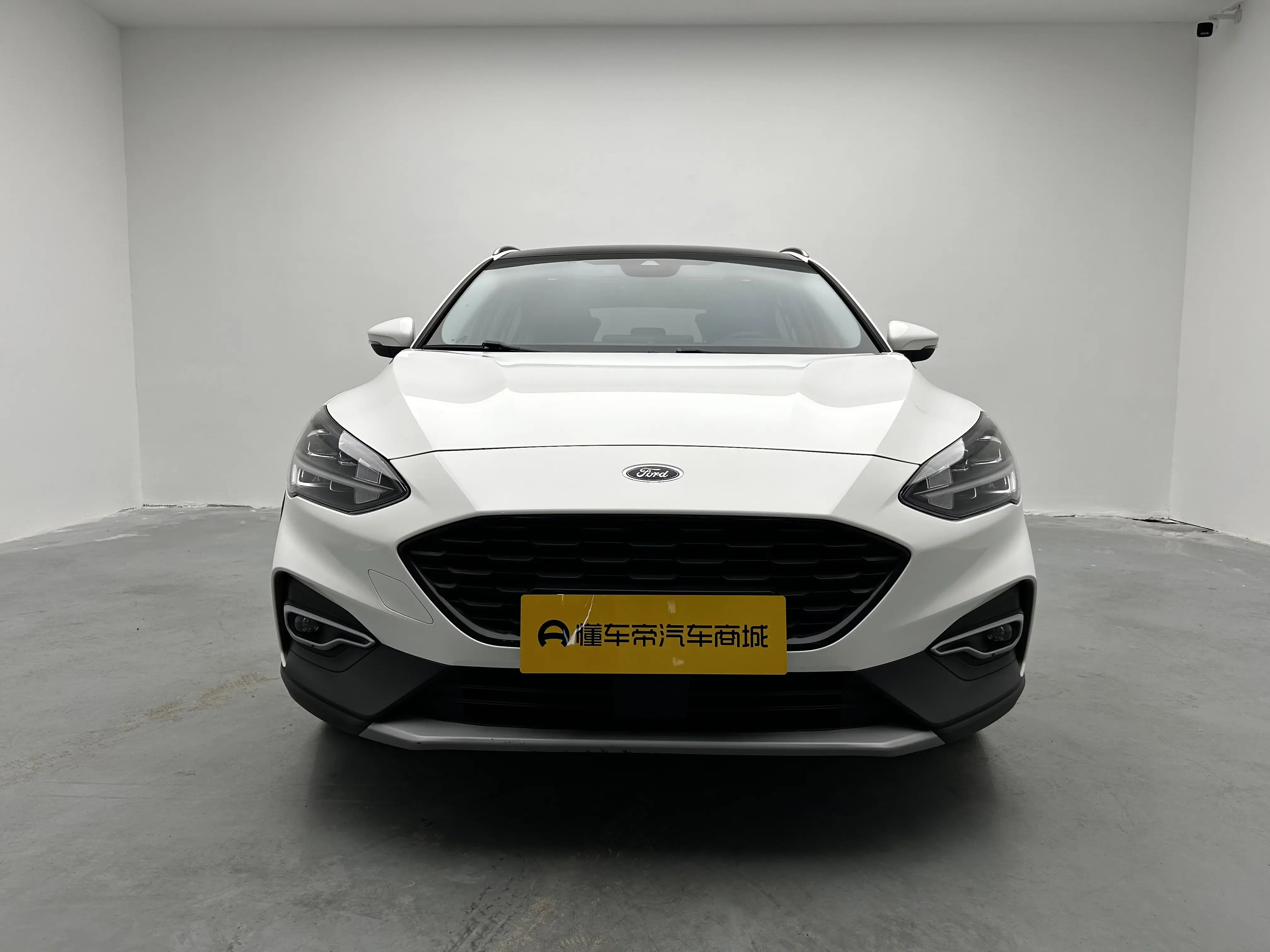 Ford Fox Active