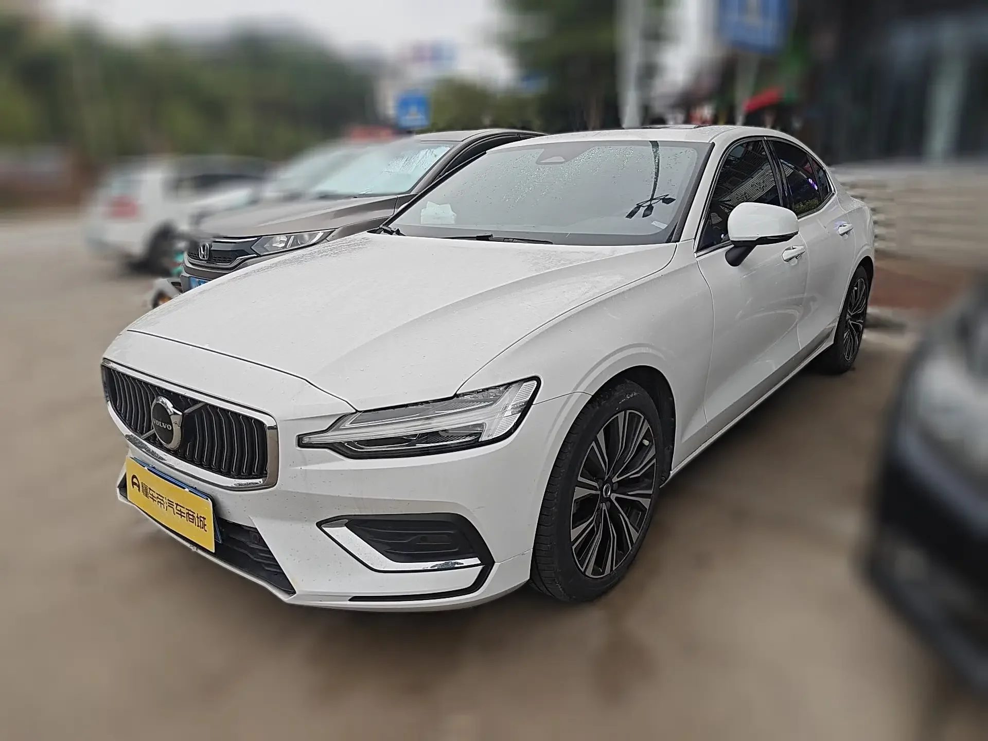Volvo S60