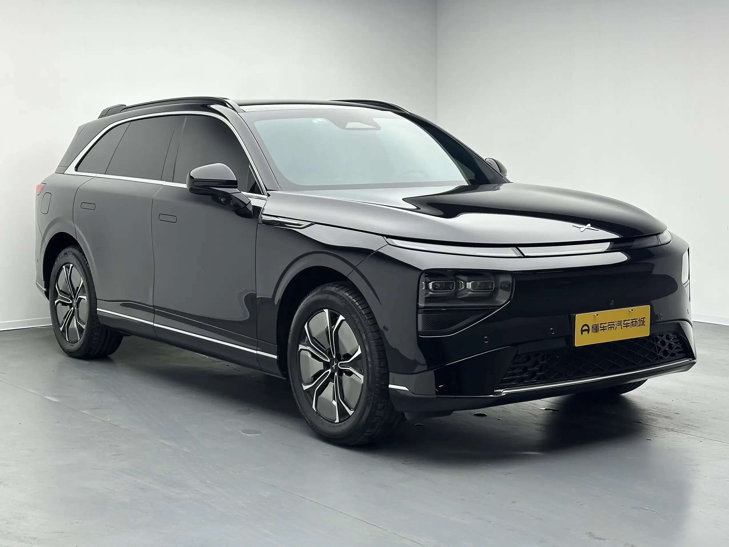Xpeng G9