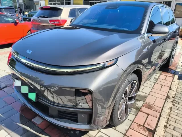 Li L7 (Ideal L7)  из Китая