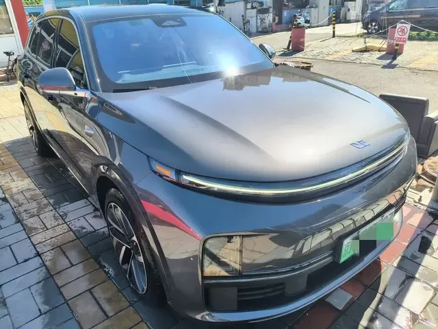 Lixiang L7