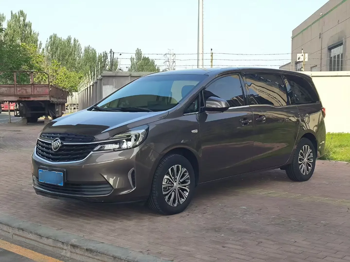 Buick GL8