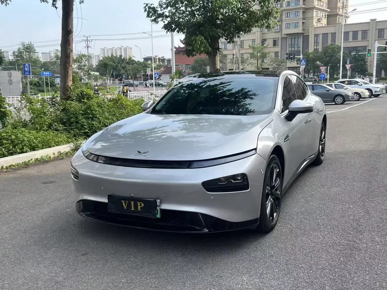 Xpeng P7