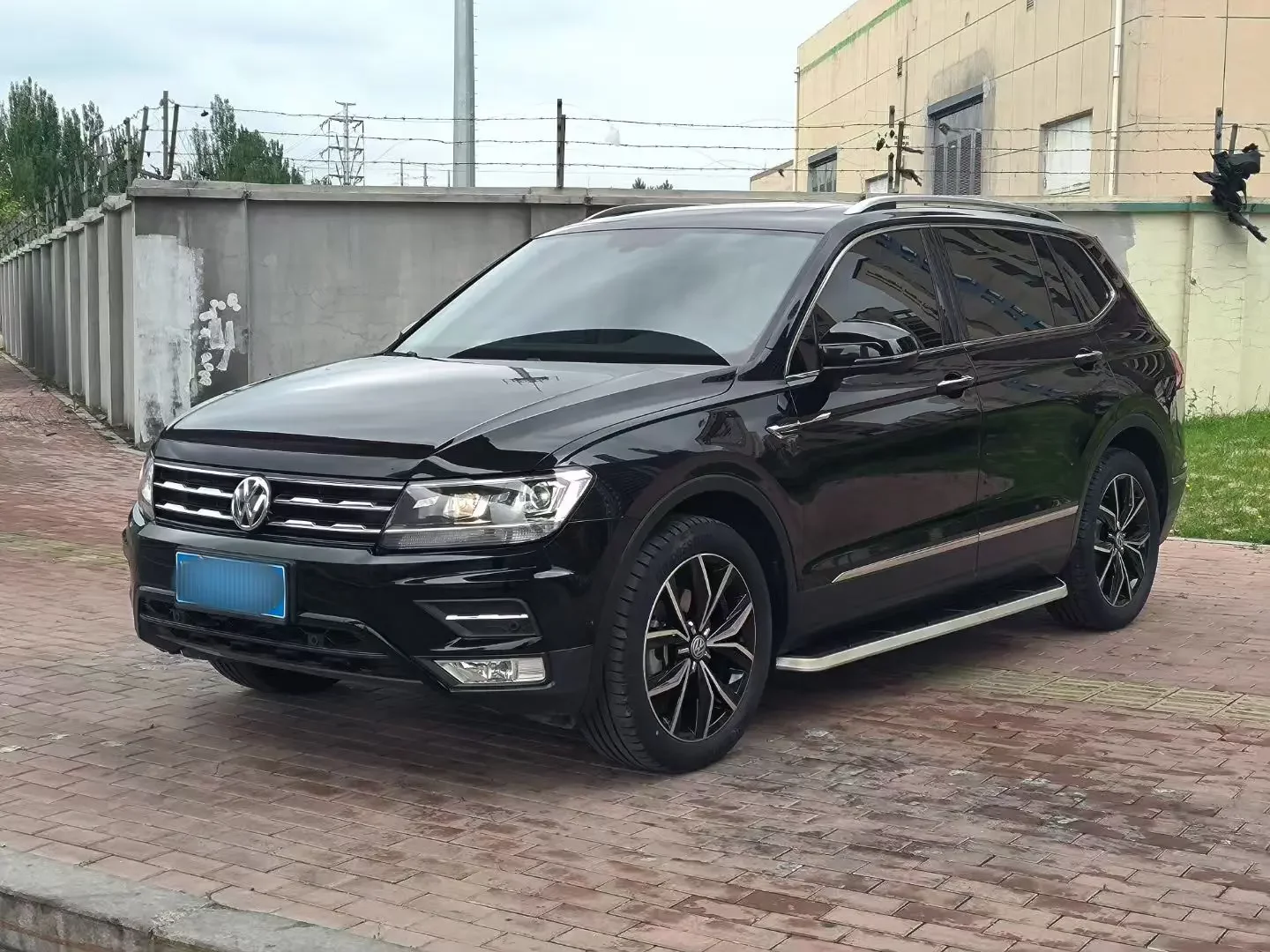 Volkswagen Tiguan L