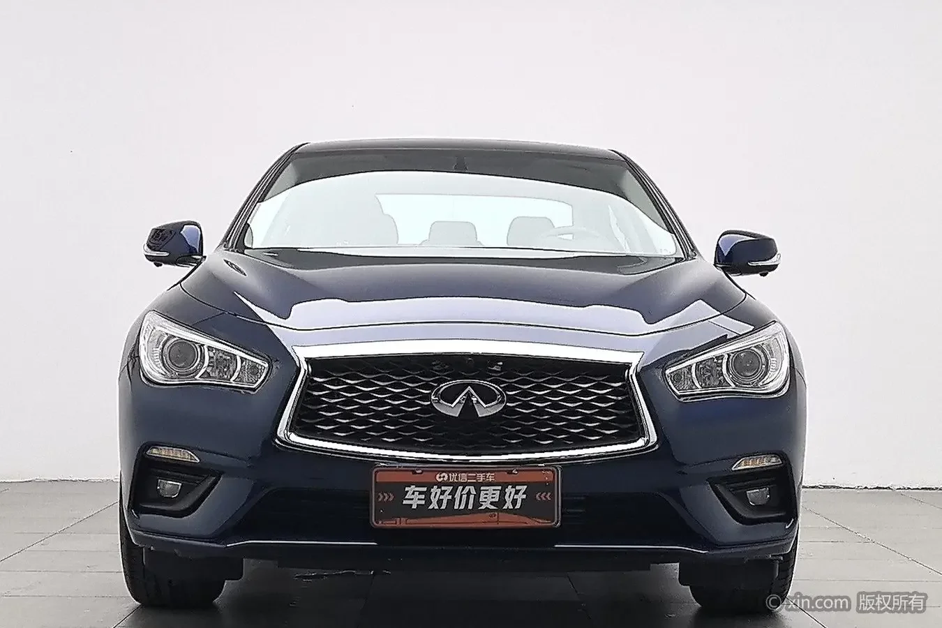 Infiniti Q50L