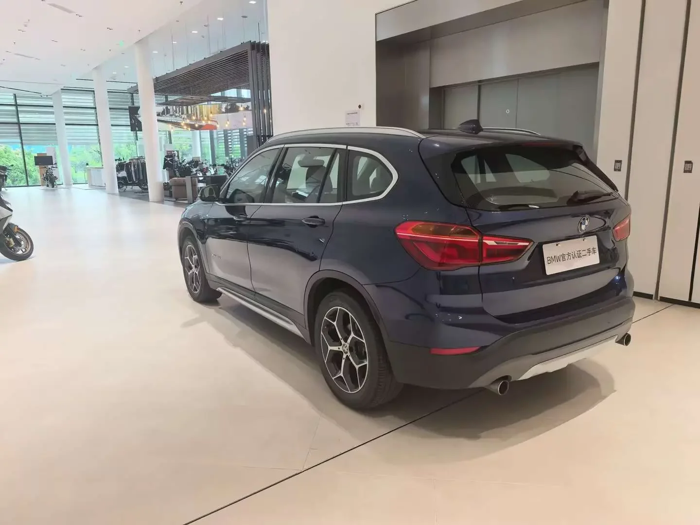 BMW X1