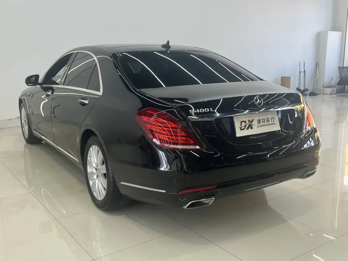 Mercedes-Benz S Class