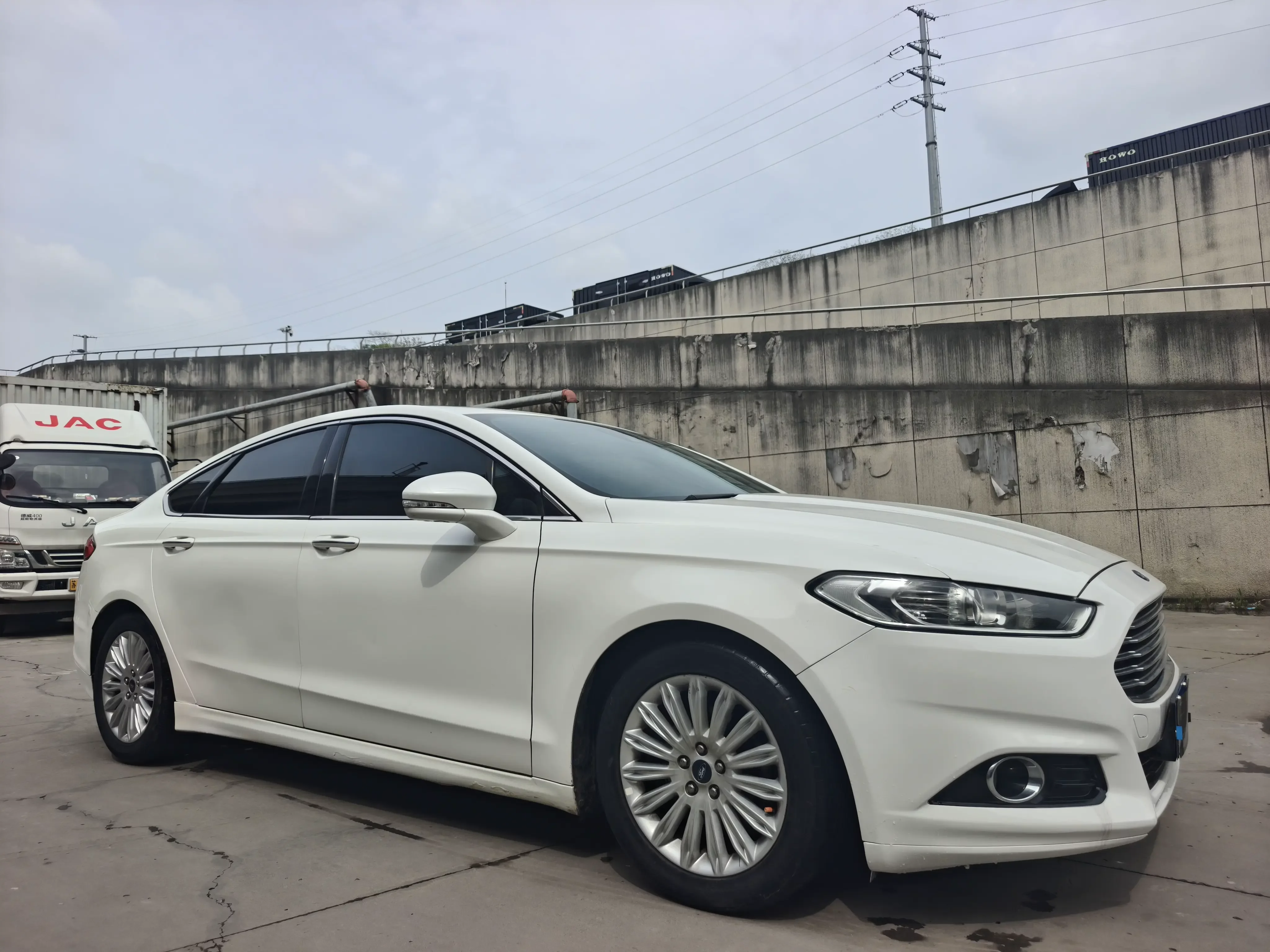 Ford Mondeo