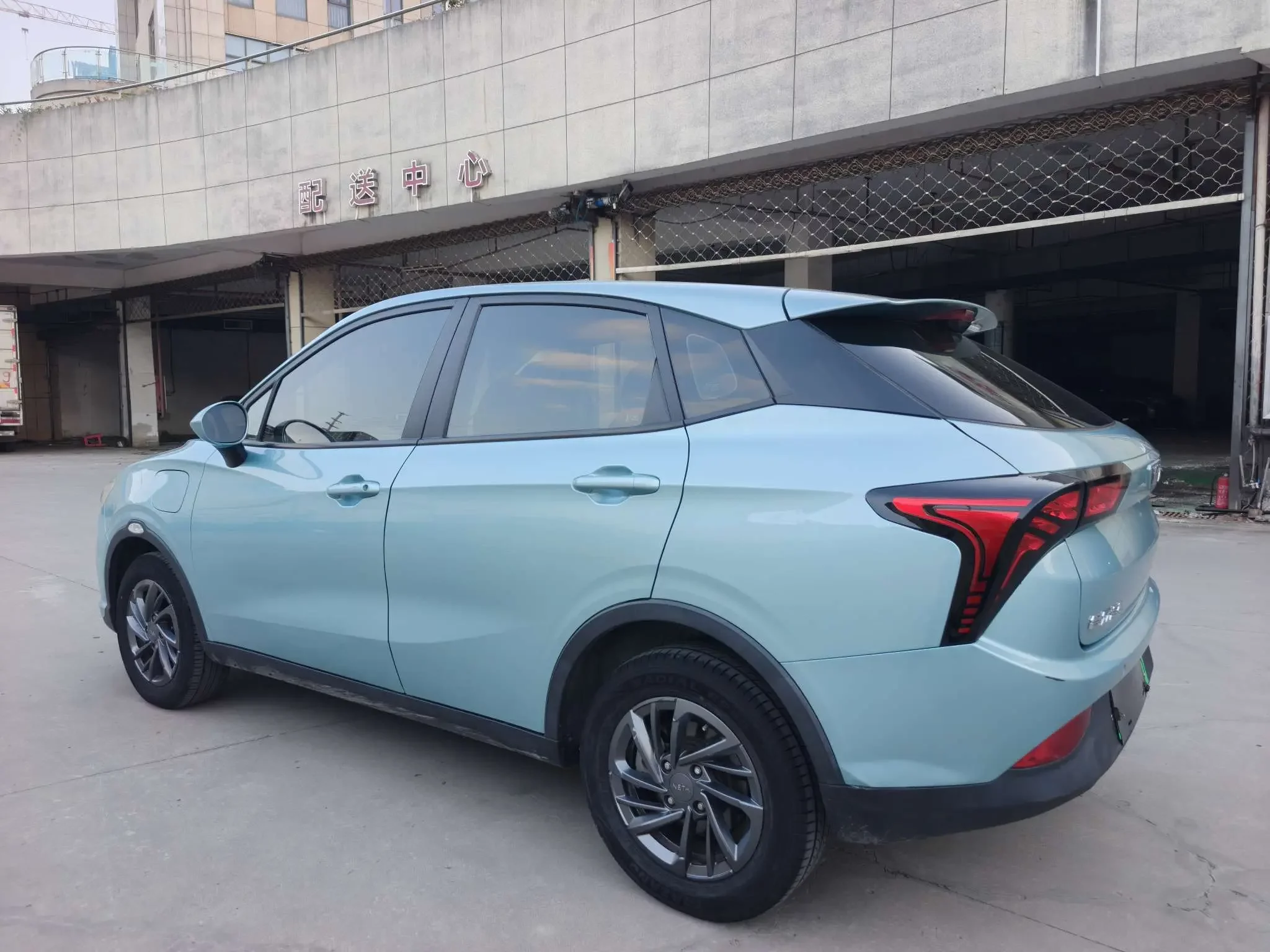 NETA Nezha V