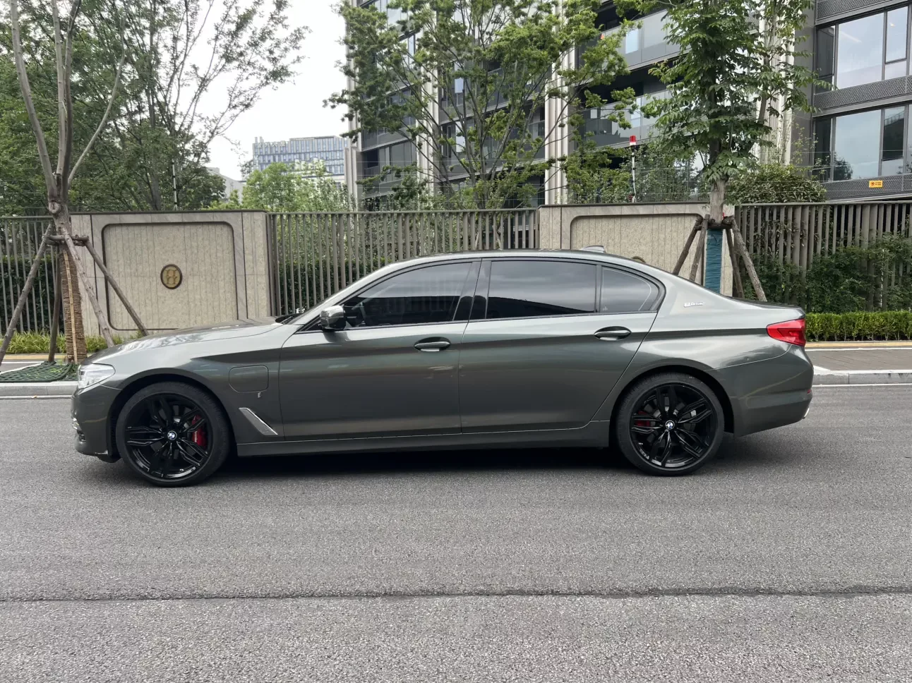 BMW 5 Series PHEV