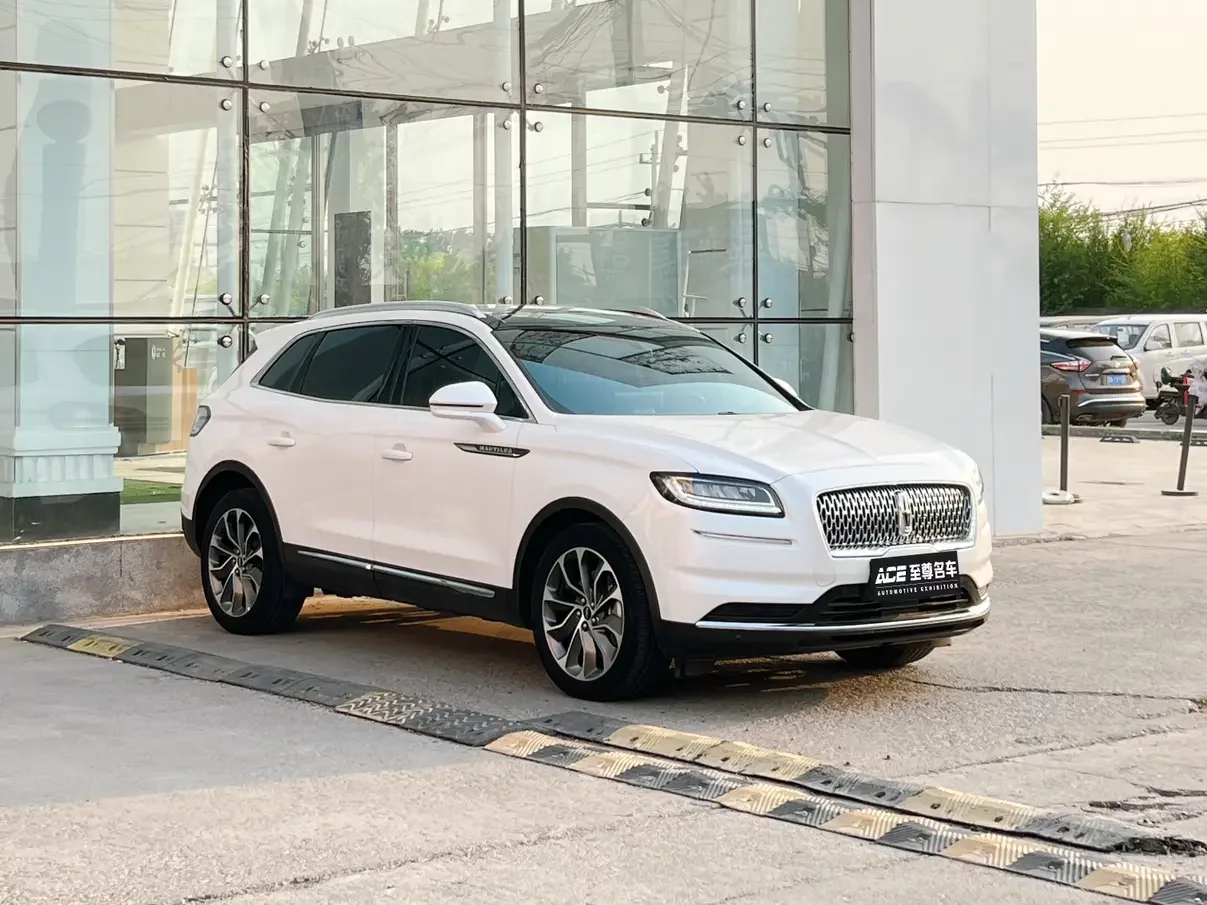 Lincoln navigator