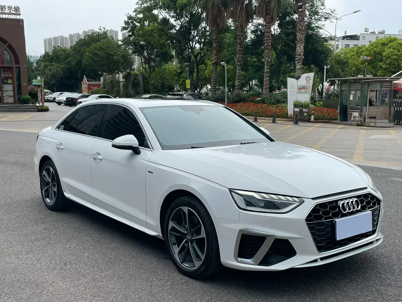 Audi A4L