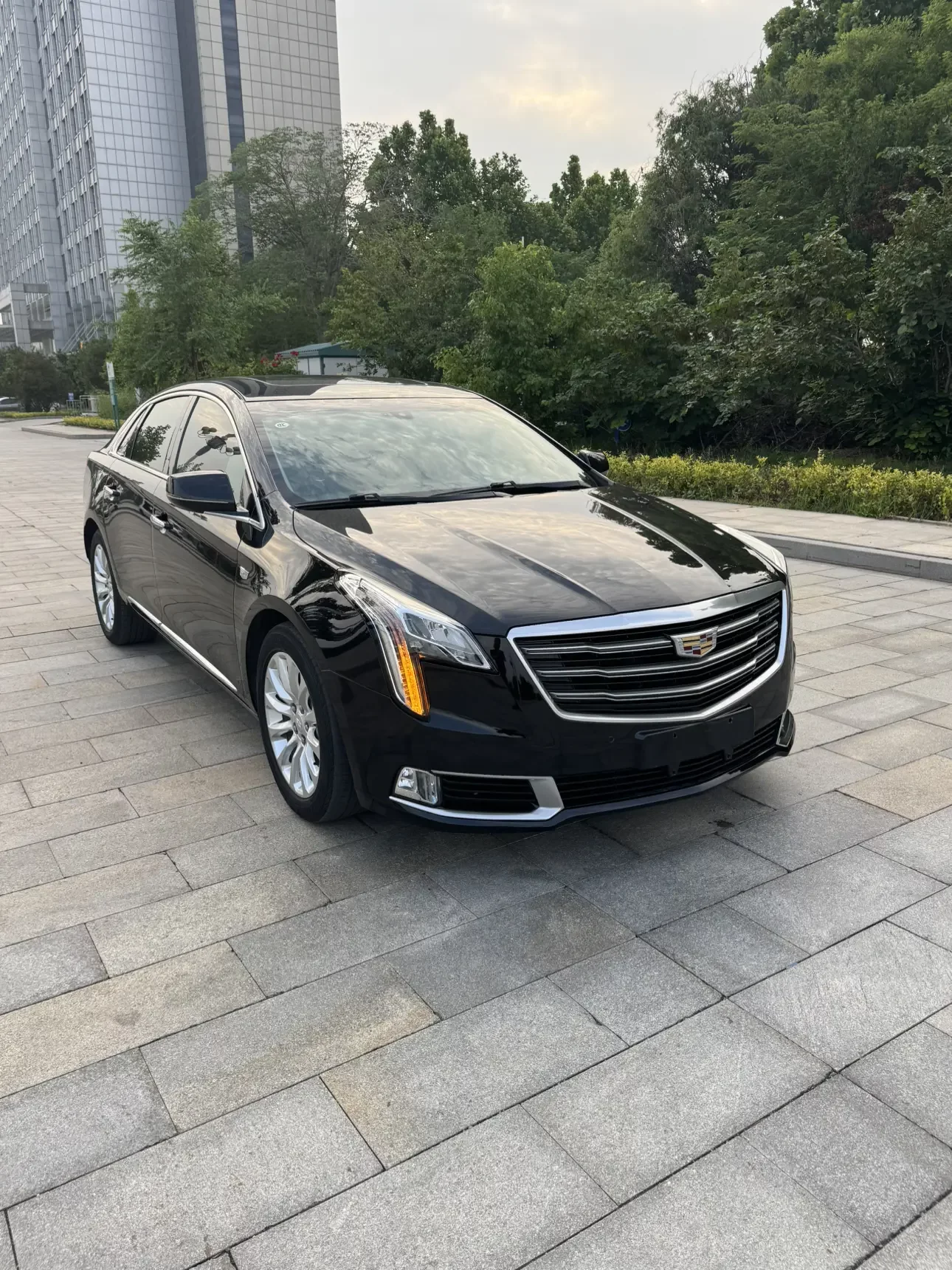 Cadillac XTS