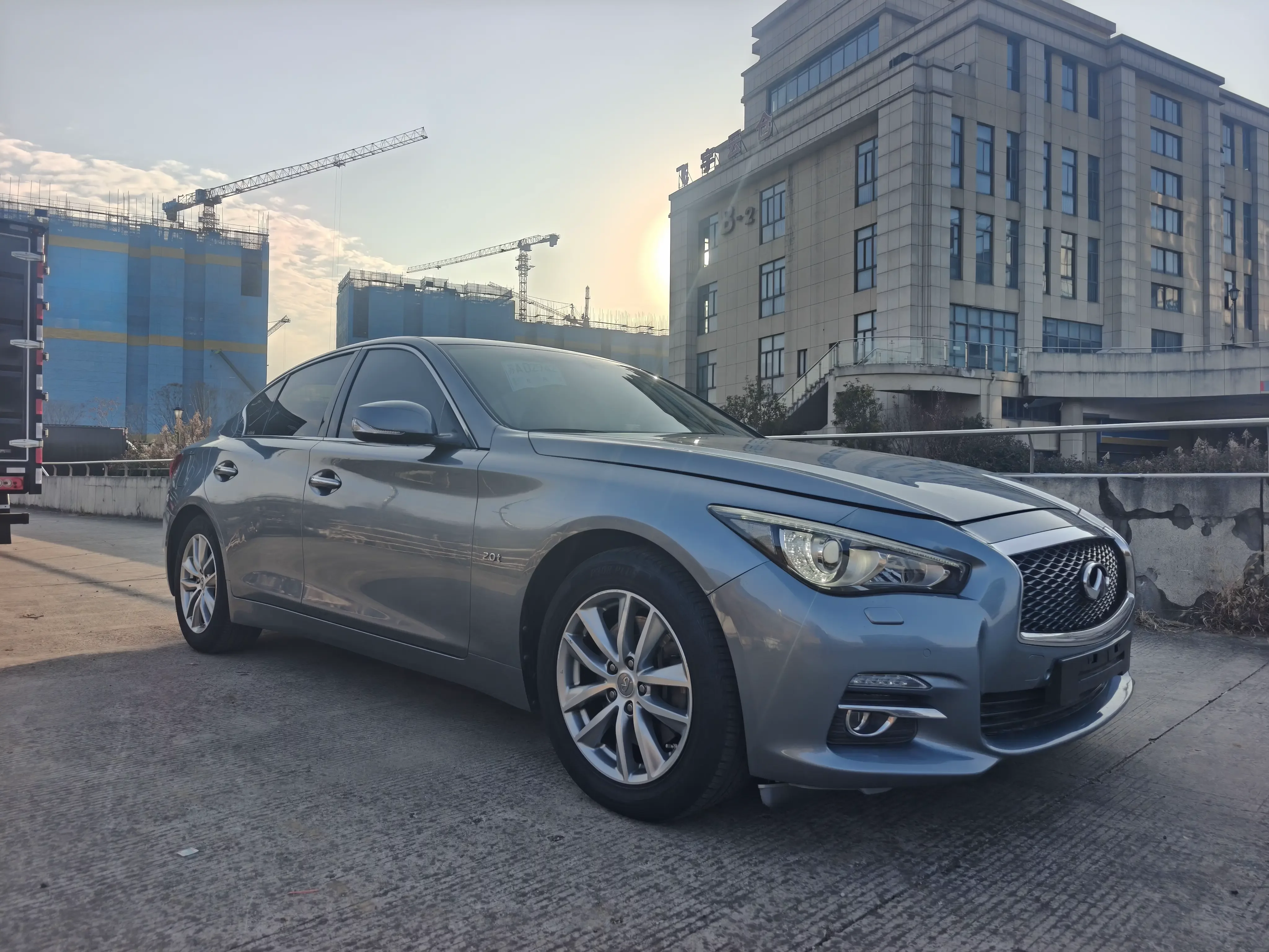 Infiniti Q50