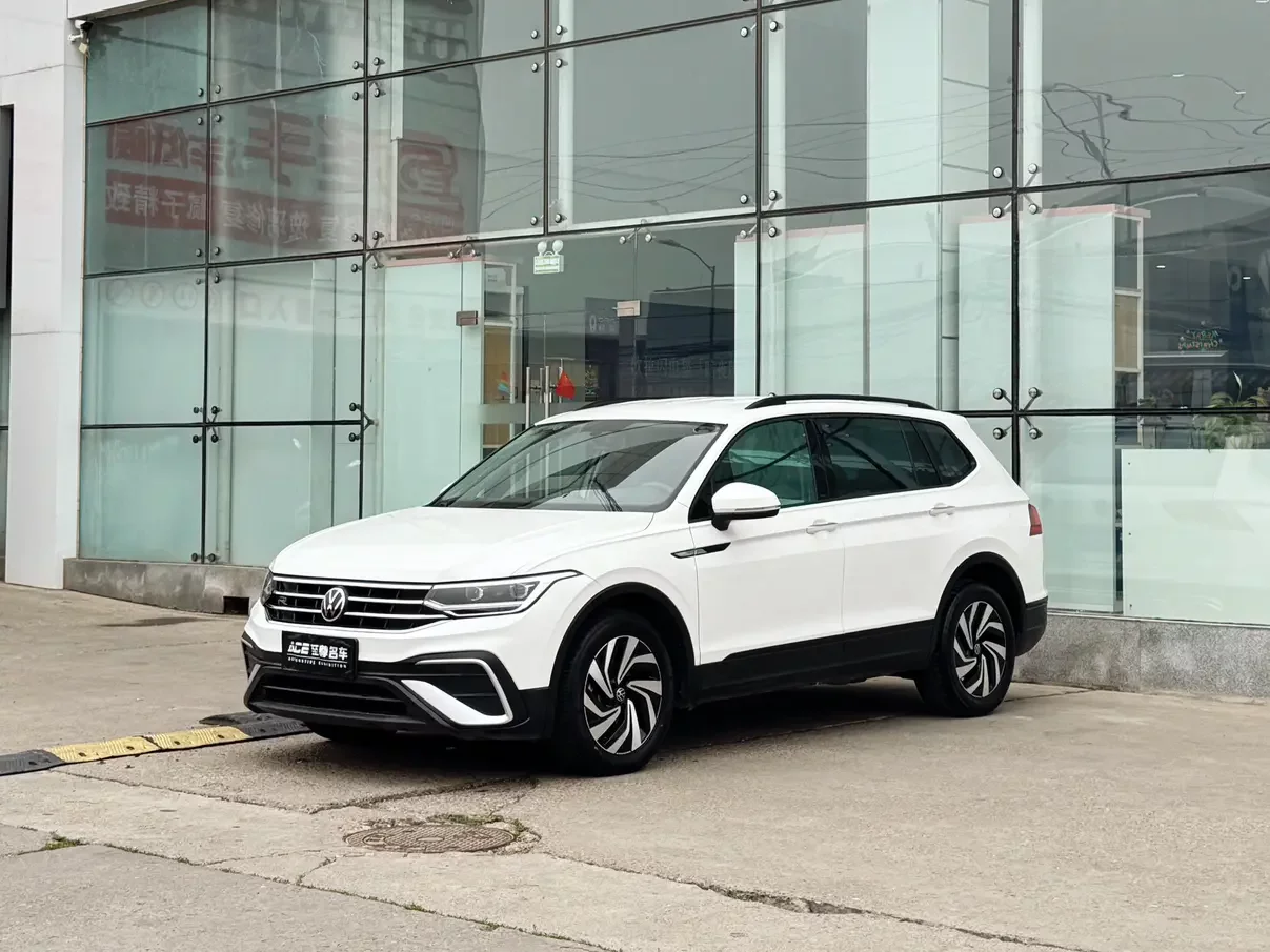 Volkswagen Tiguan L