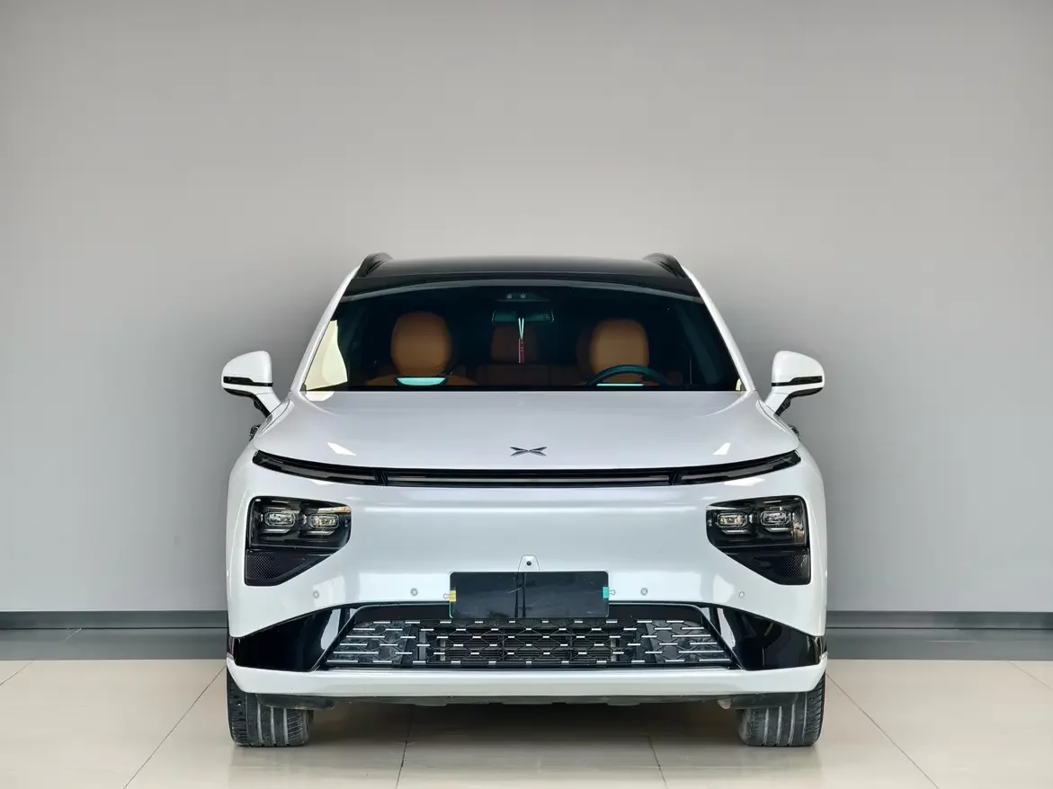 Xpeng G9