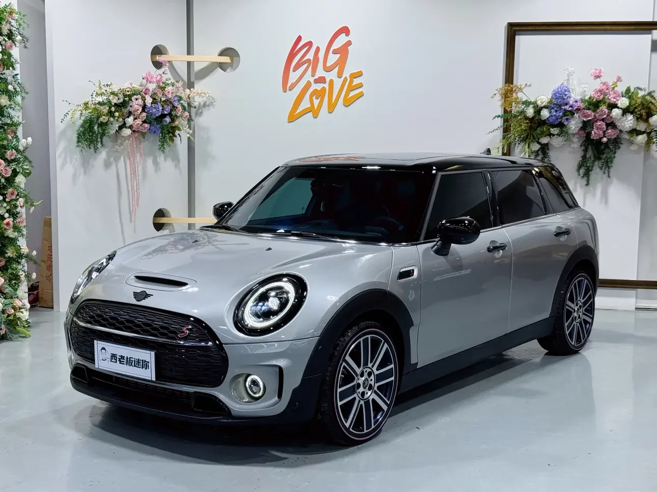 MINI CLUBMAN