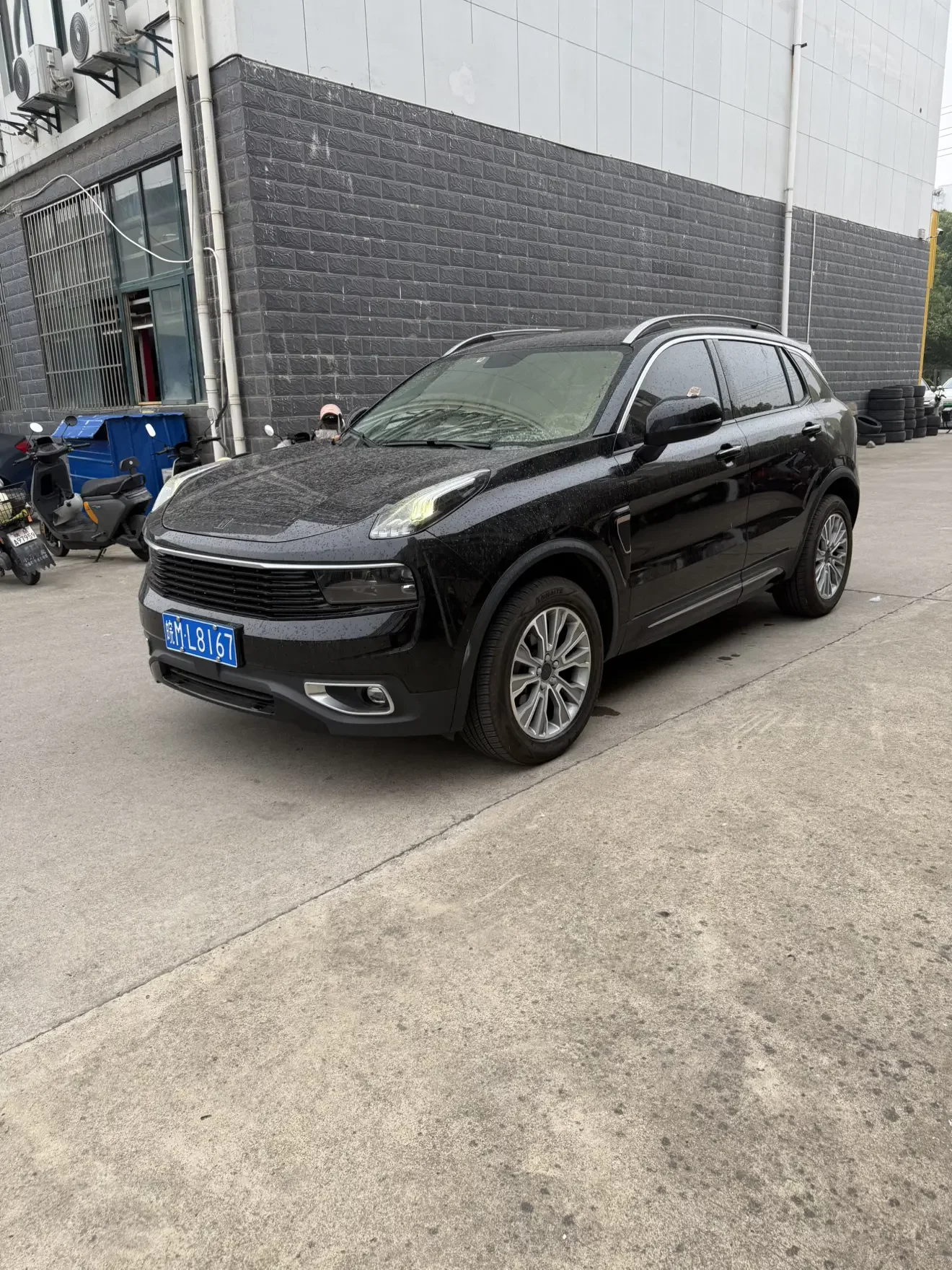 Lynk & Co 01