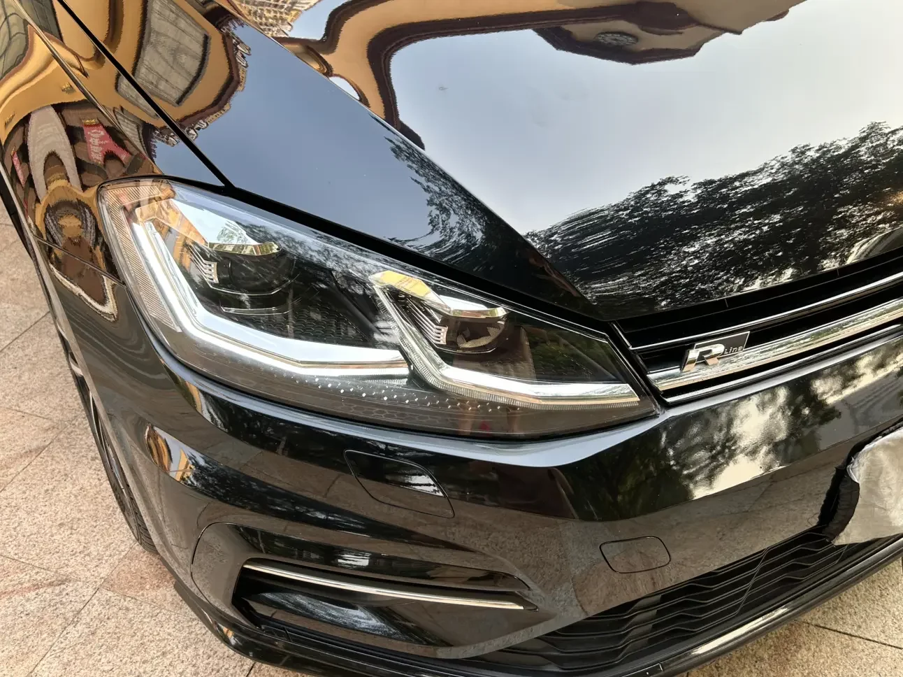 Volkswagen golf