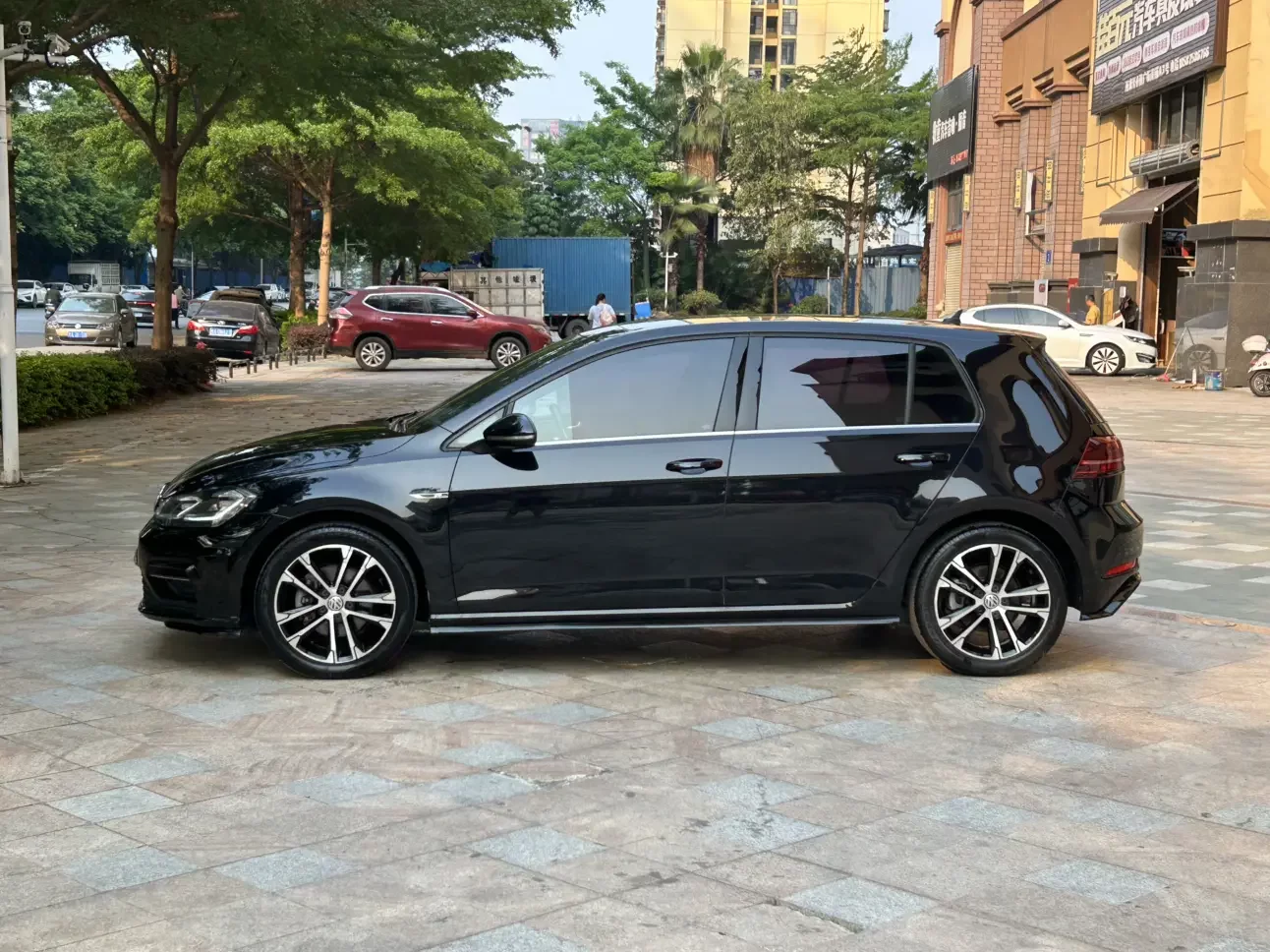 Volkswagen golf