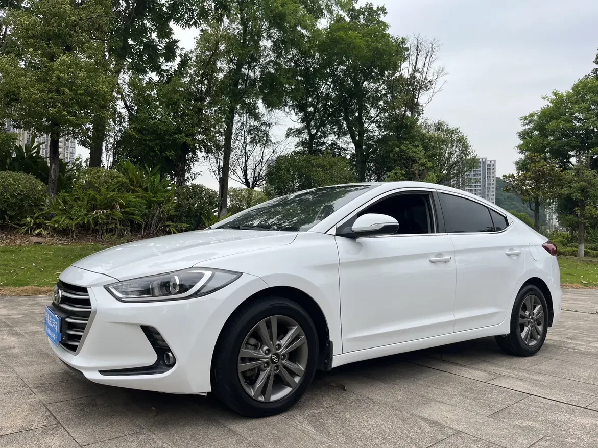 Hyundai lead