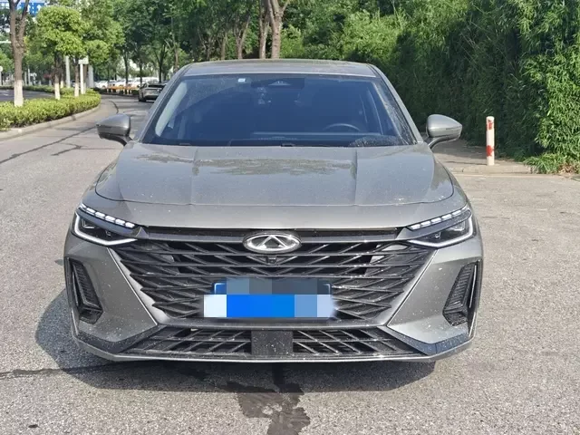 Chery Arrizo 8