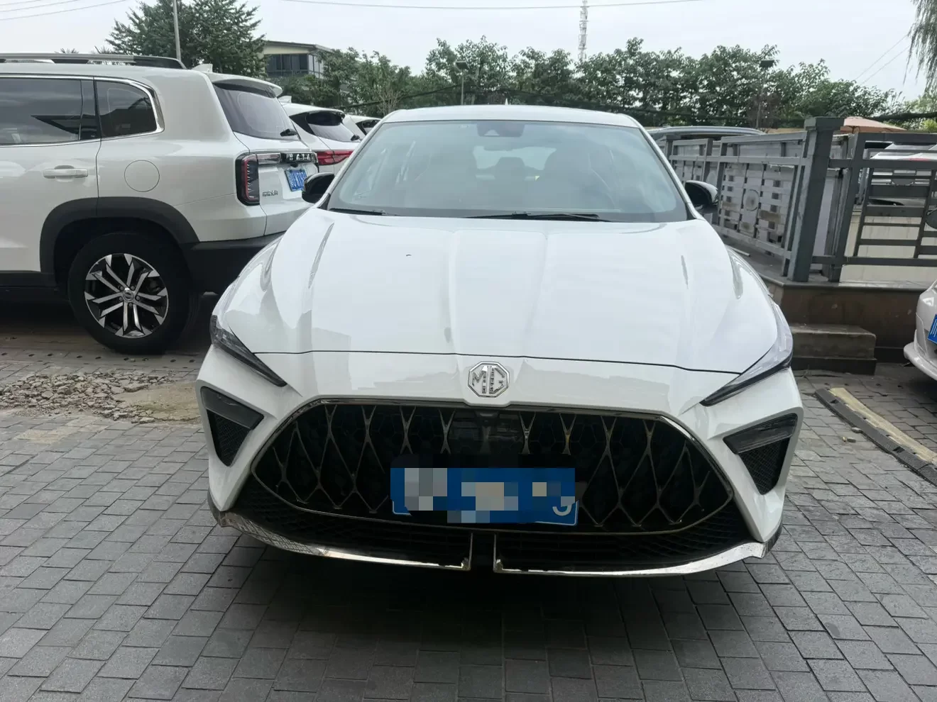 MG 5 Scorpio