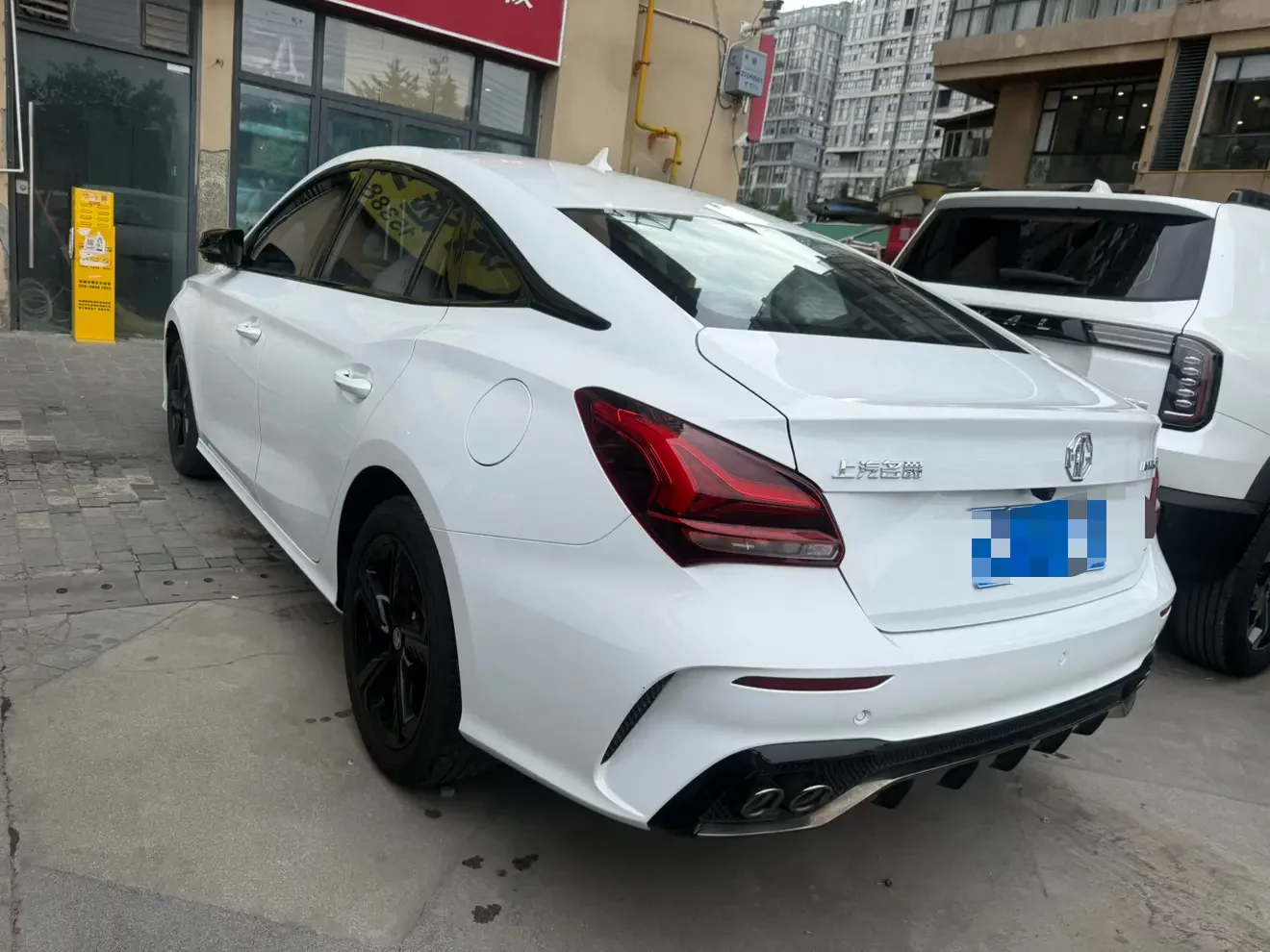 MG 5 Scorpio