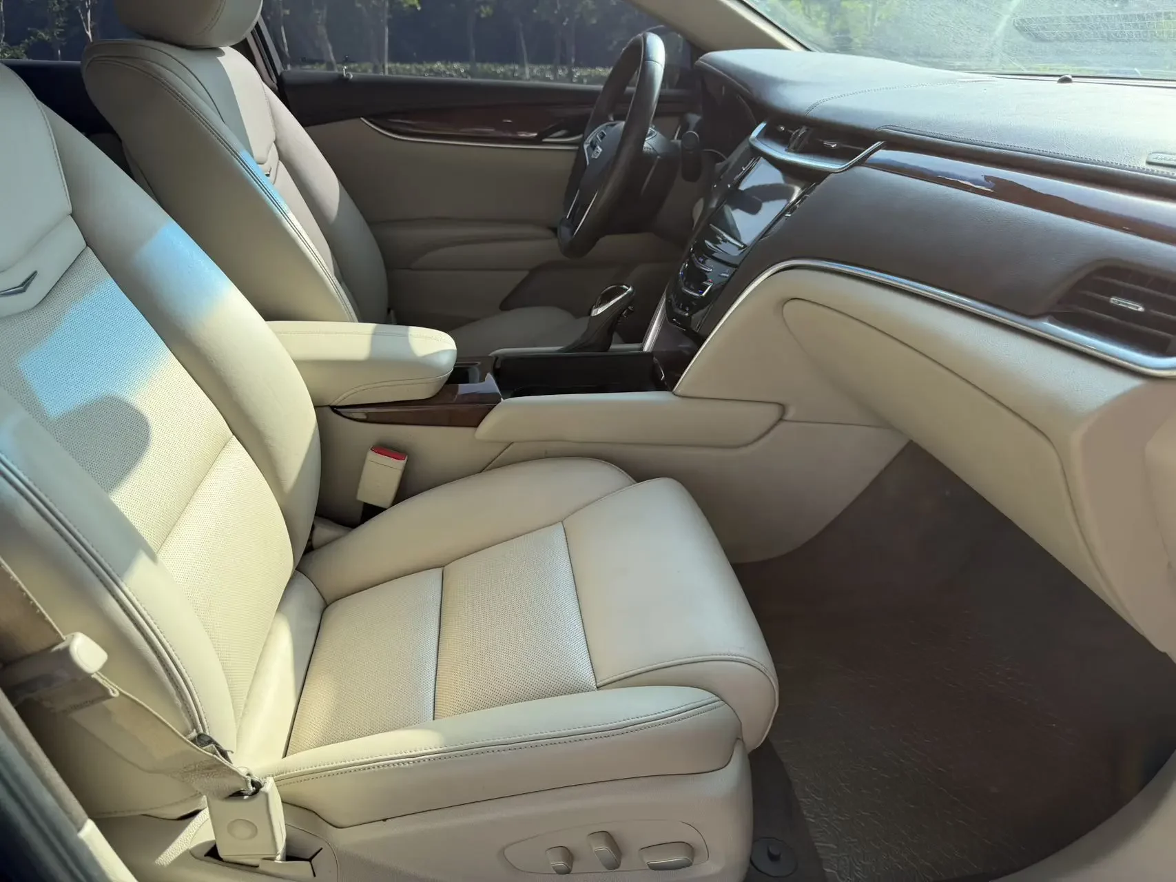 Cadillac XTS
