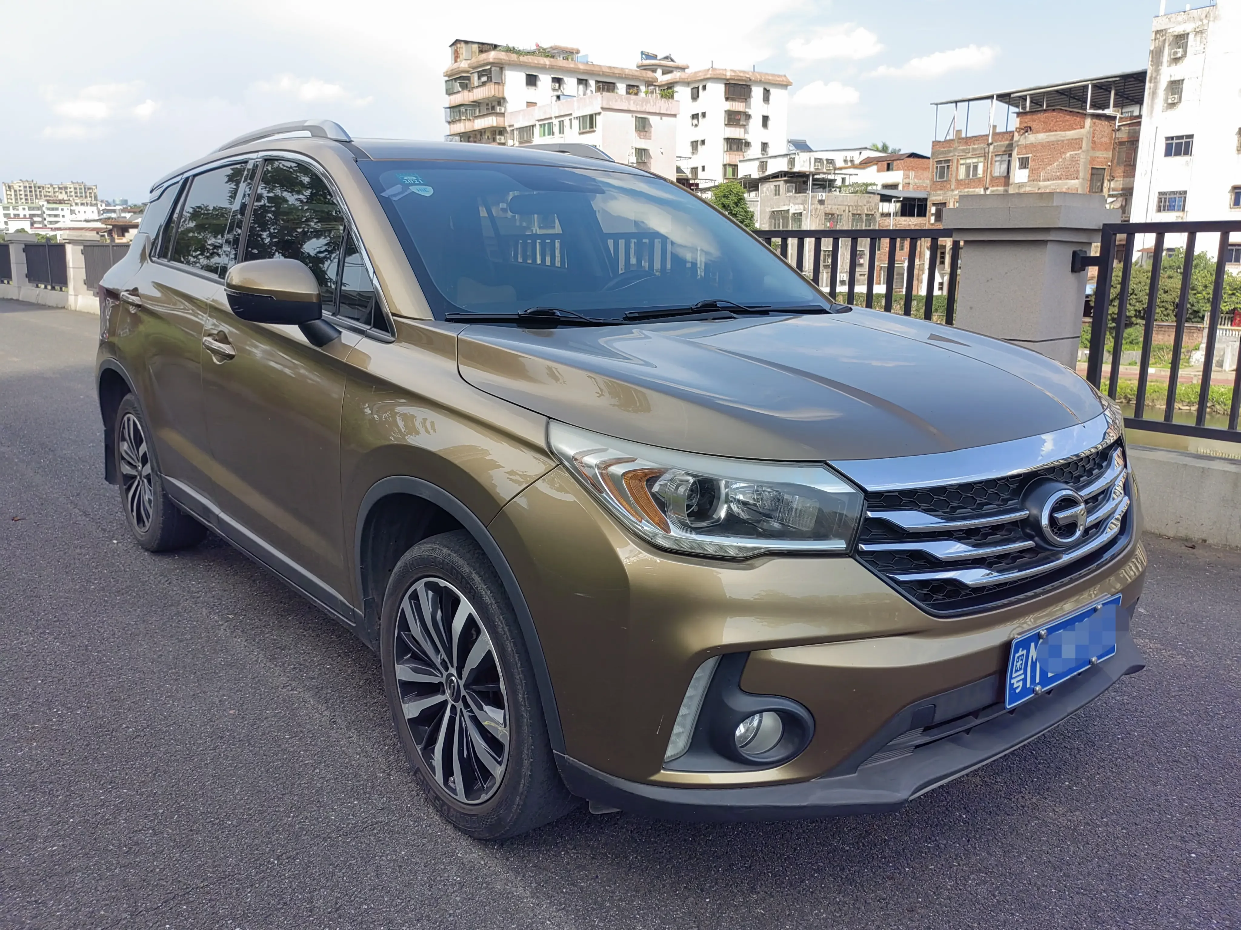 GAC Trumpchi GS4
