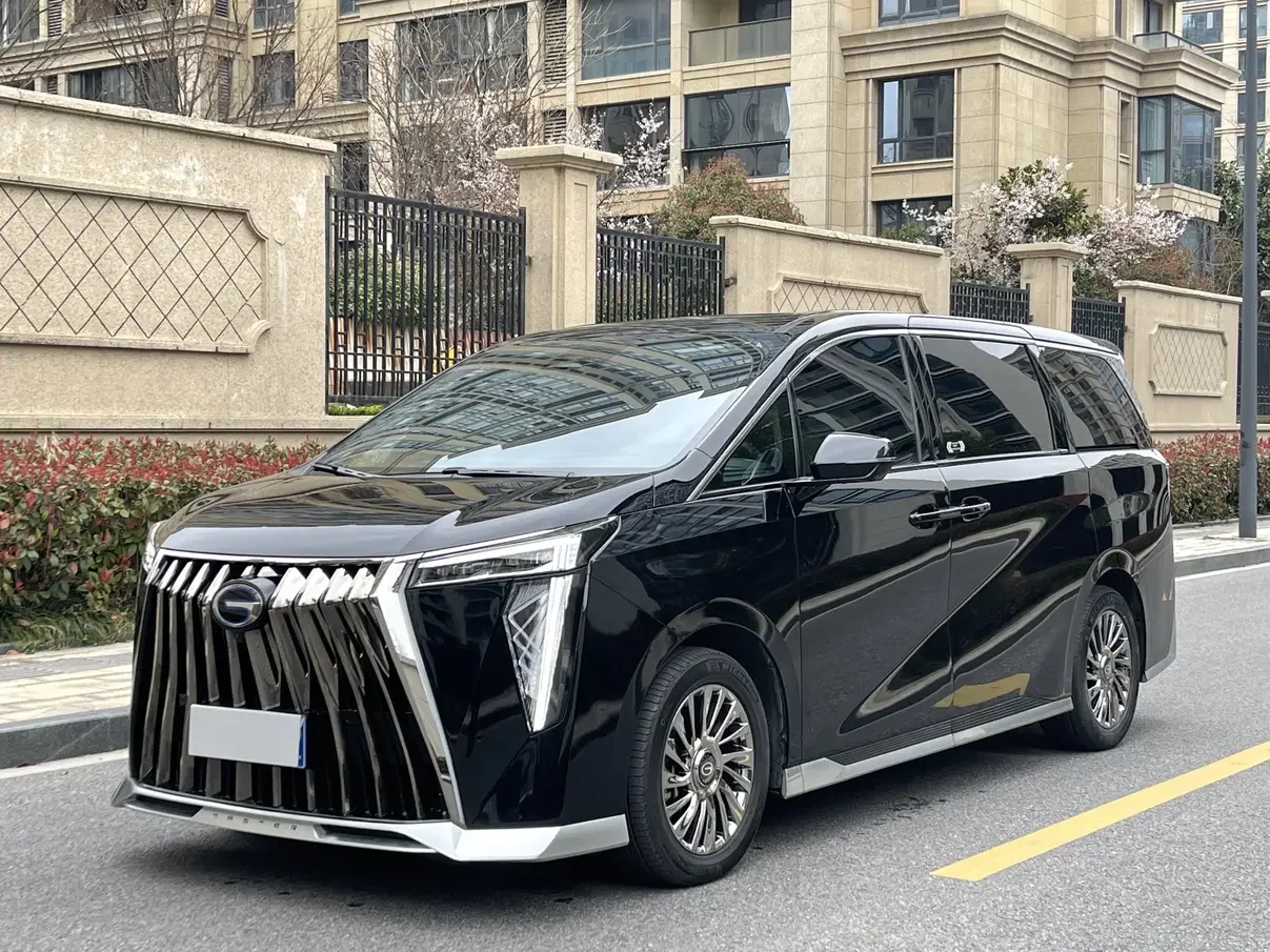 GAC Trumpchi M8