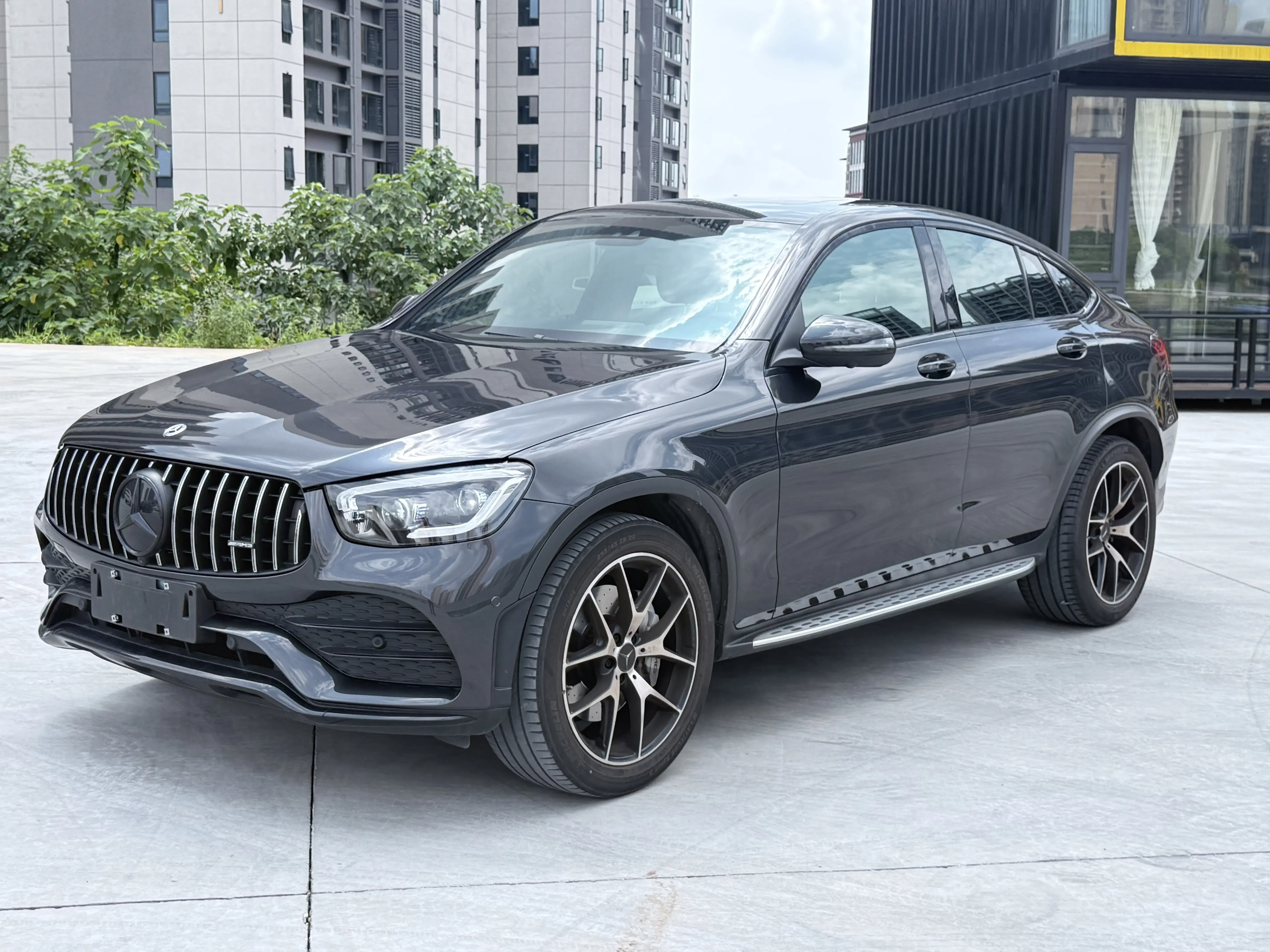 Mercedes-Benz GLC AMG