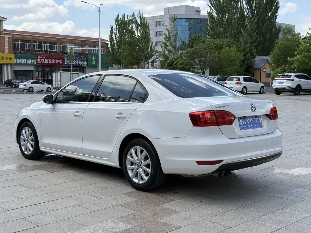 Volkswagen Sagitar