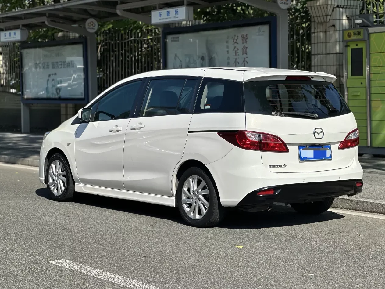 Mazda 5